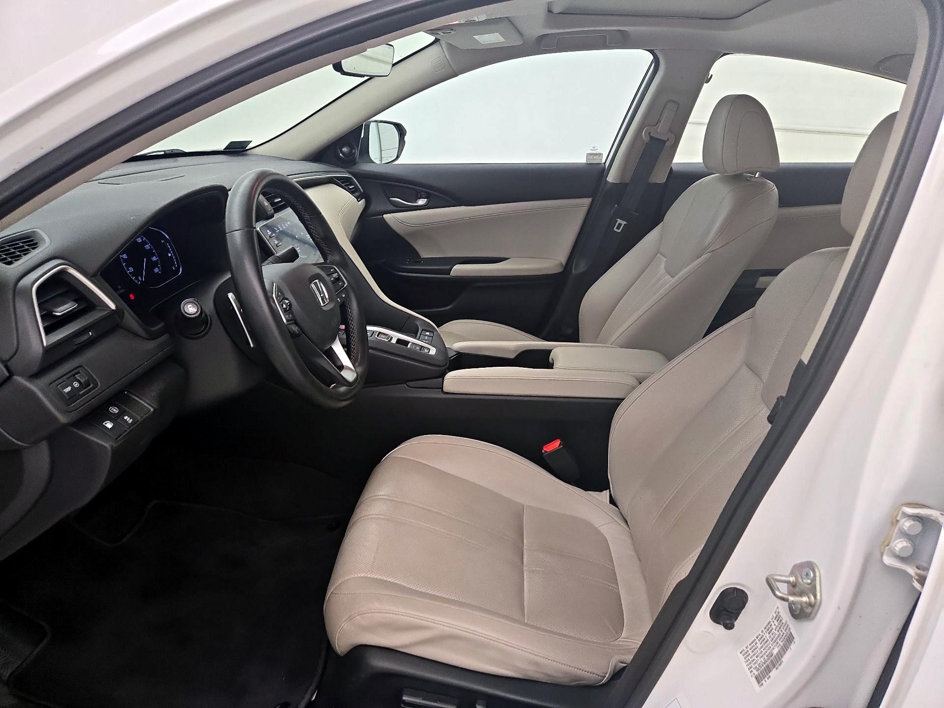 Thumbnail: 2019 Honda Insight - 11