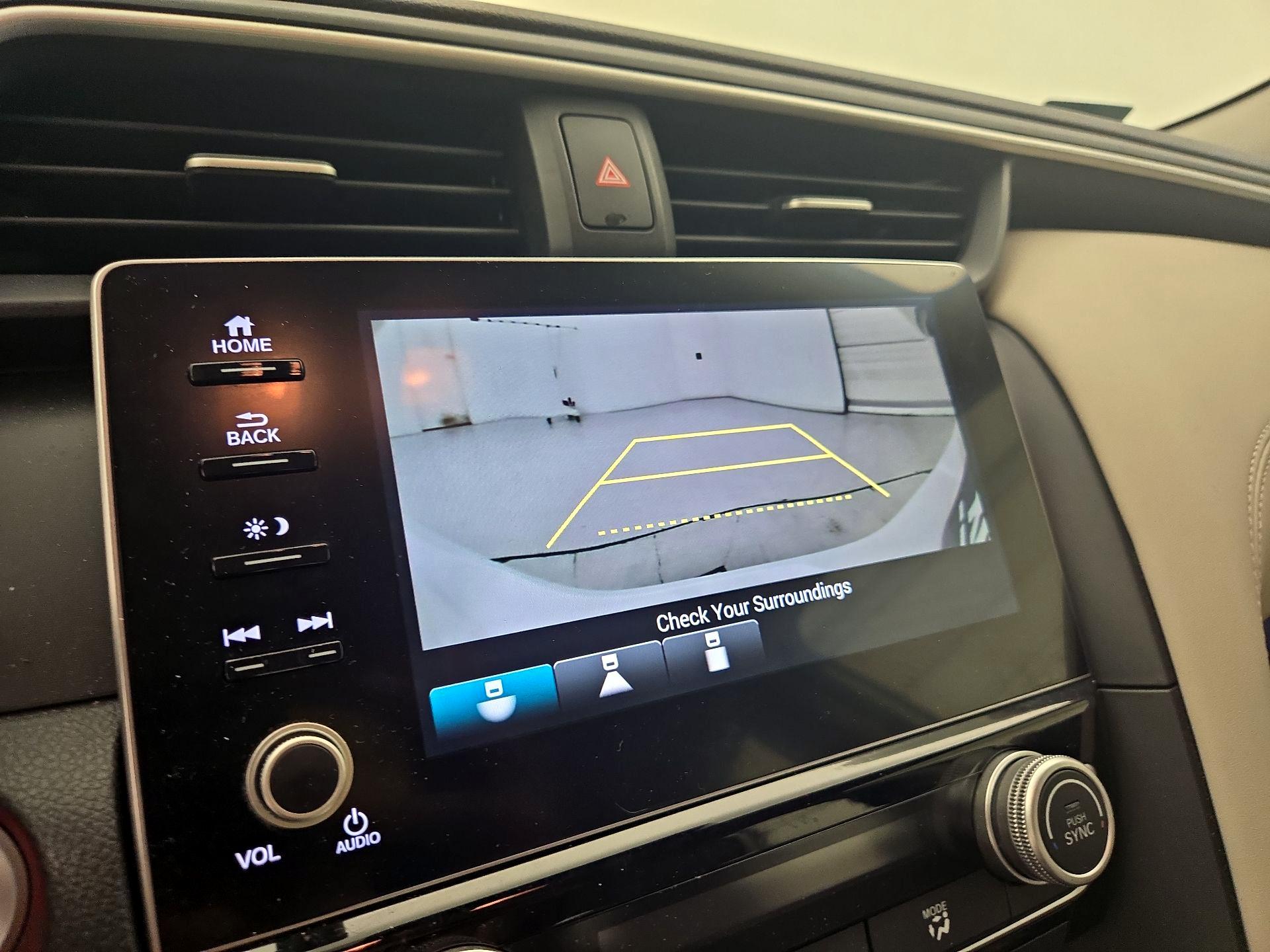 Thumbnail: 2019 Honda Insight - 15