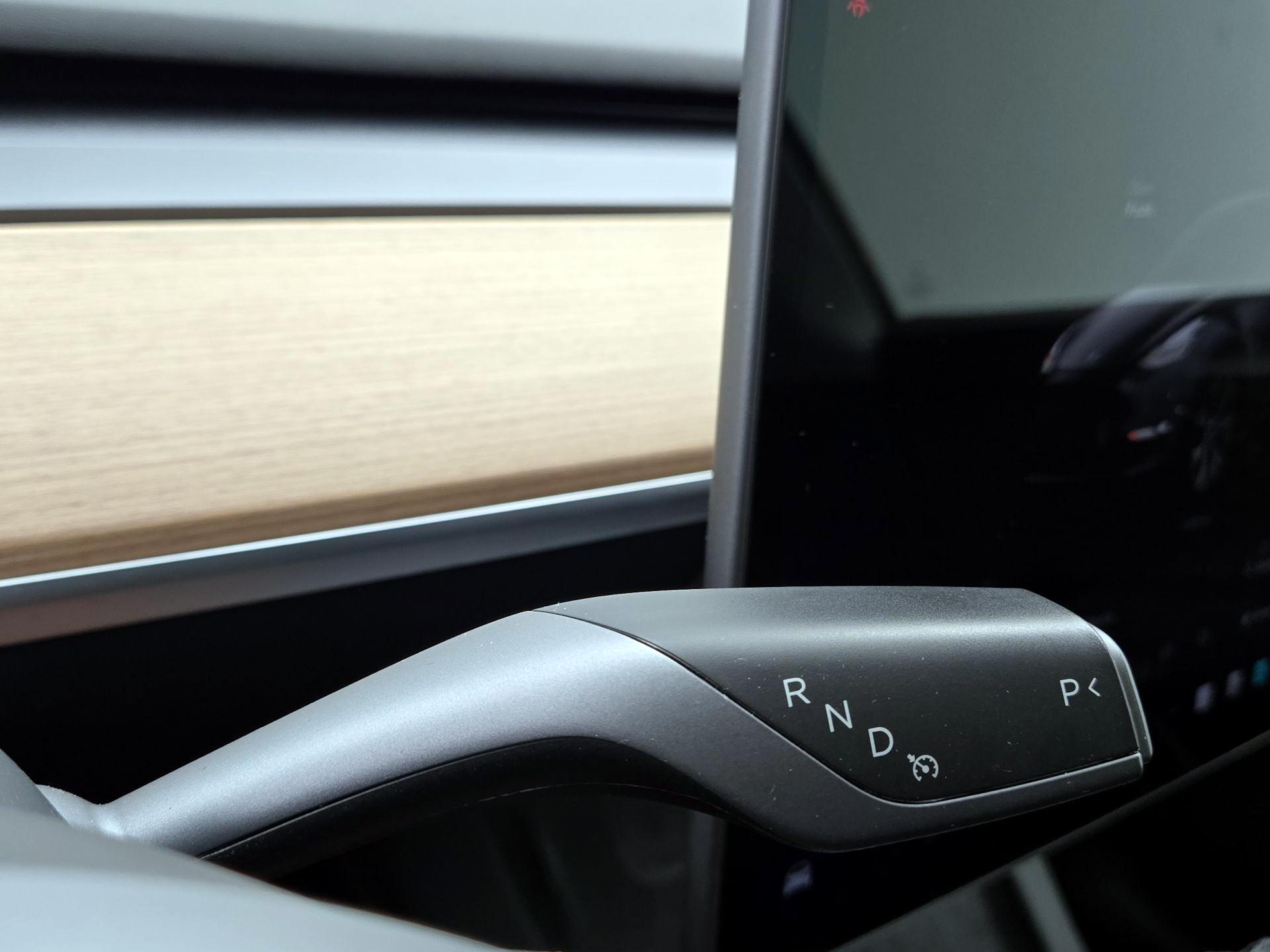 Thumbnail: 2023 Tesla Model Y - 17