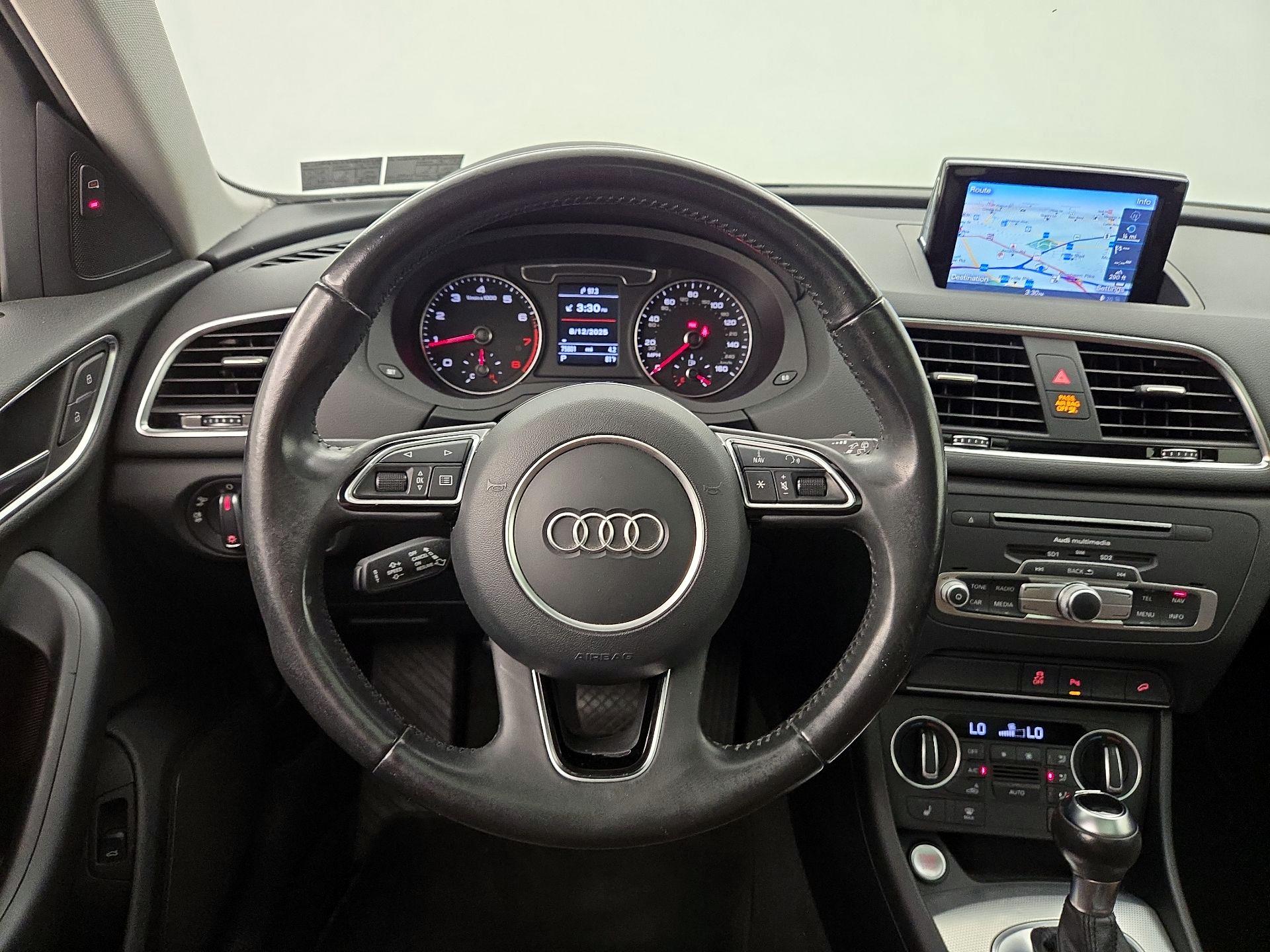 Thumbnail: 2016 Audi Q3 - 10
