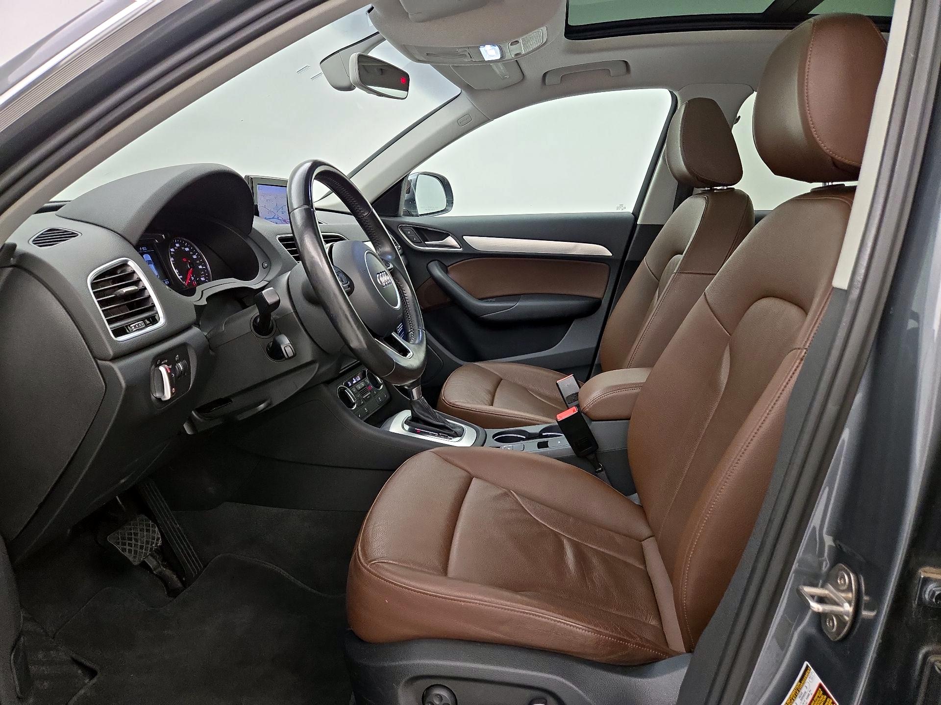 Thumbnail: 2016 Audi Q3 - 11