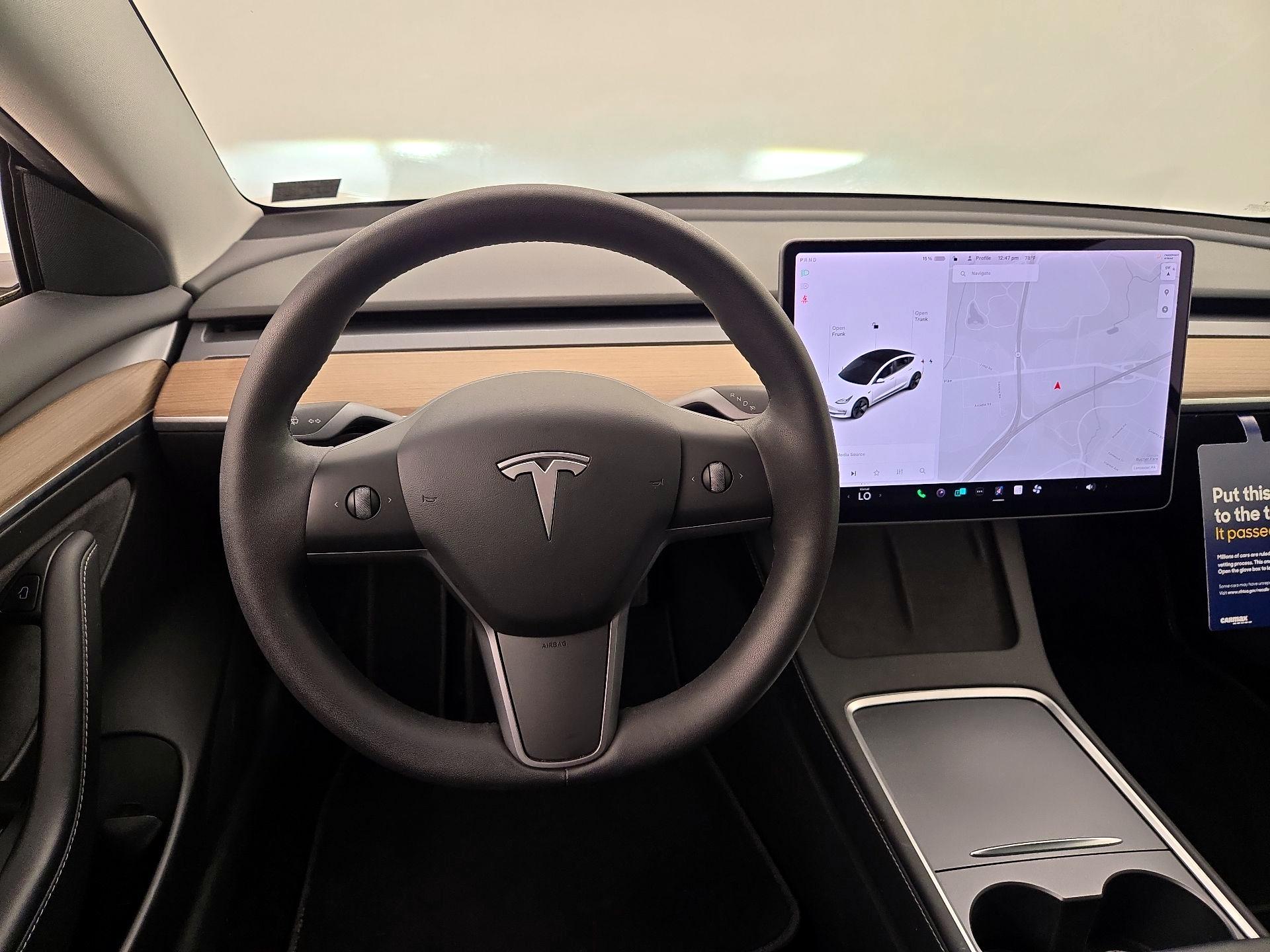 Thumbnail: 2022 Tesla Model 3 - 10