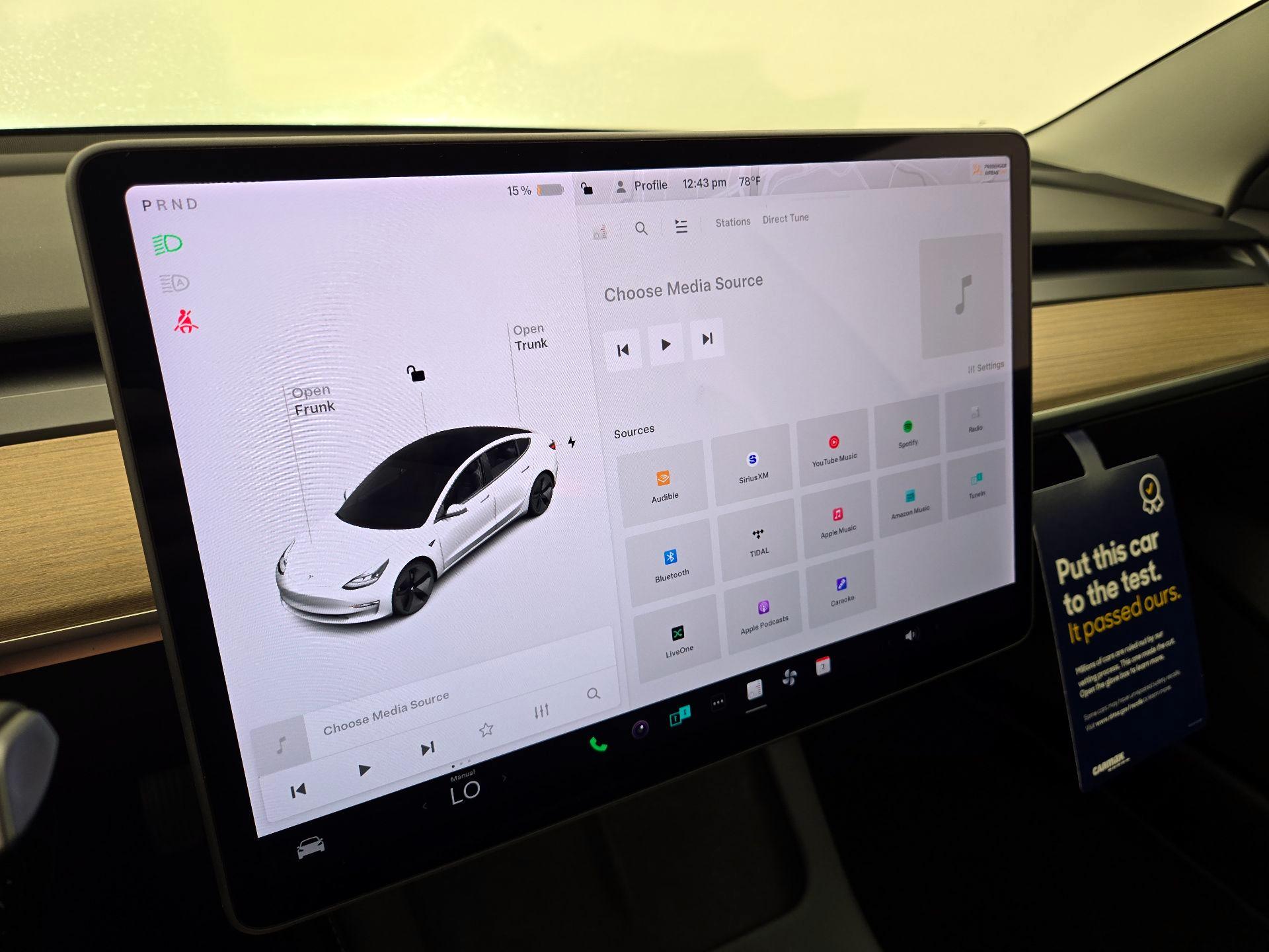 Thumbnail: 2022 Tesla Model 3 - 15