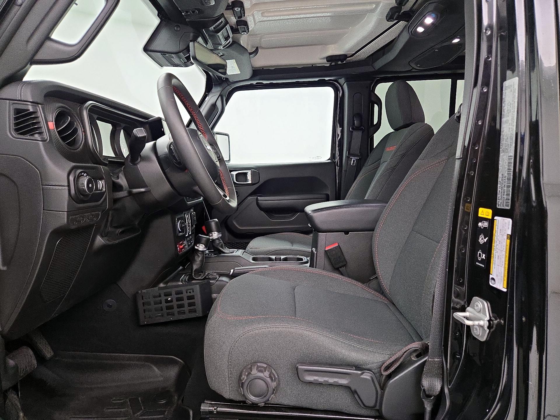 Thumbnail: 2024 Jeep Wrangler - 11