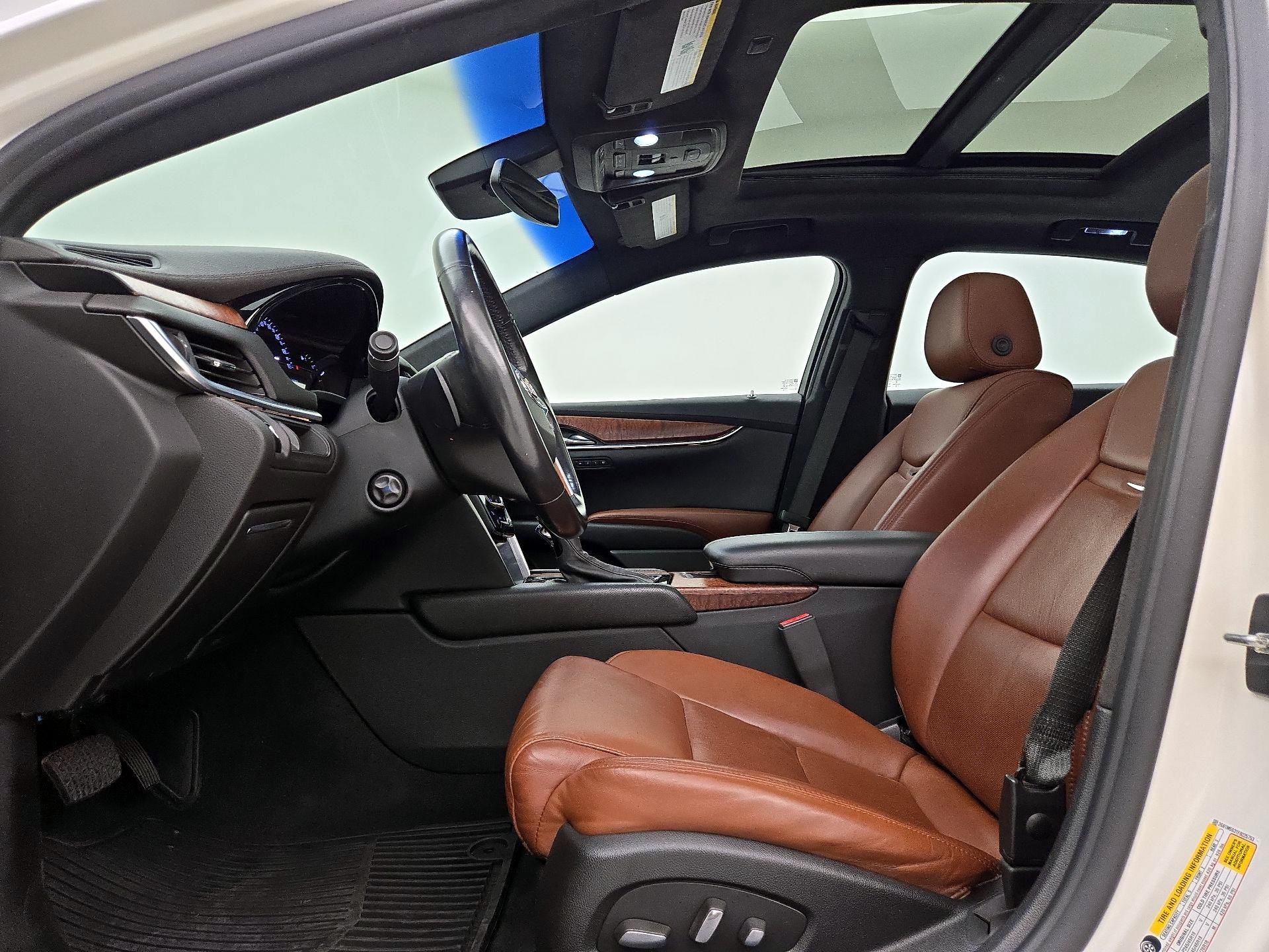 Thumbnail: 2015 Cadillac XTS - 11