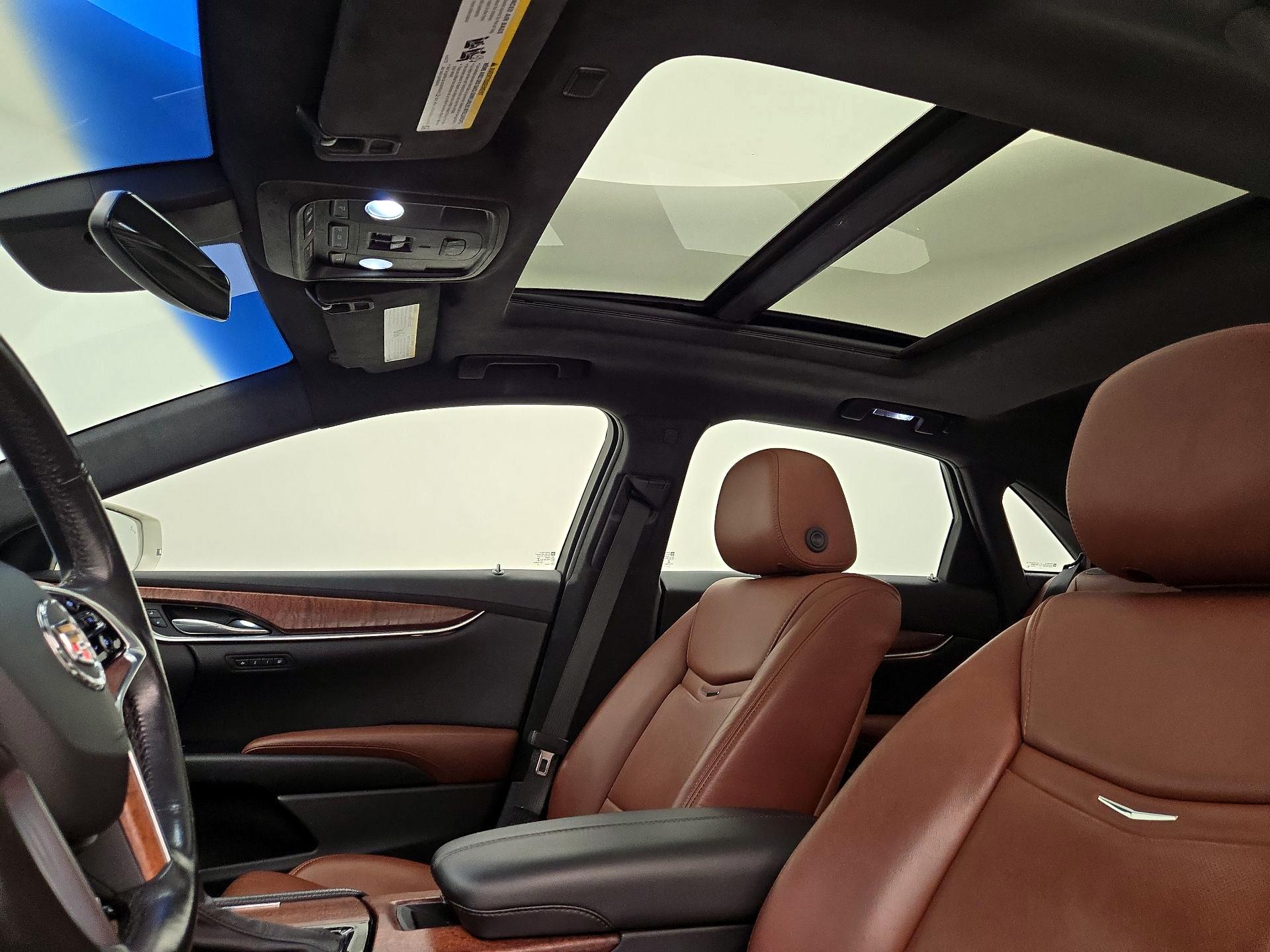 Thumbnail: 2015 Cadillac XTS - 19