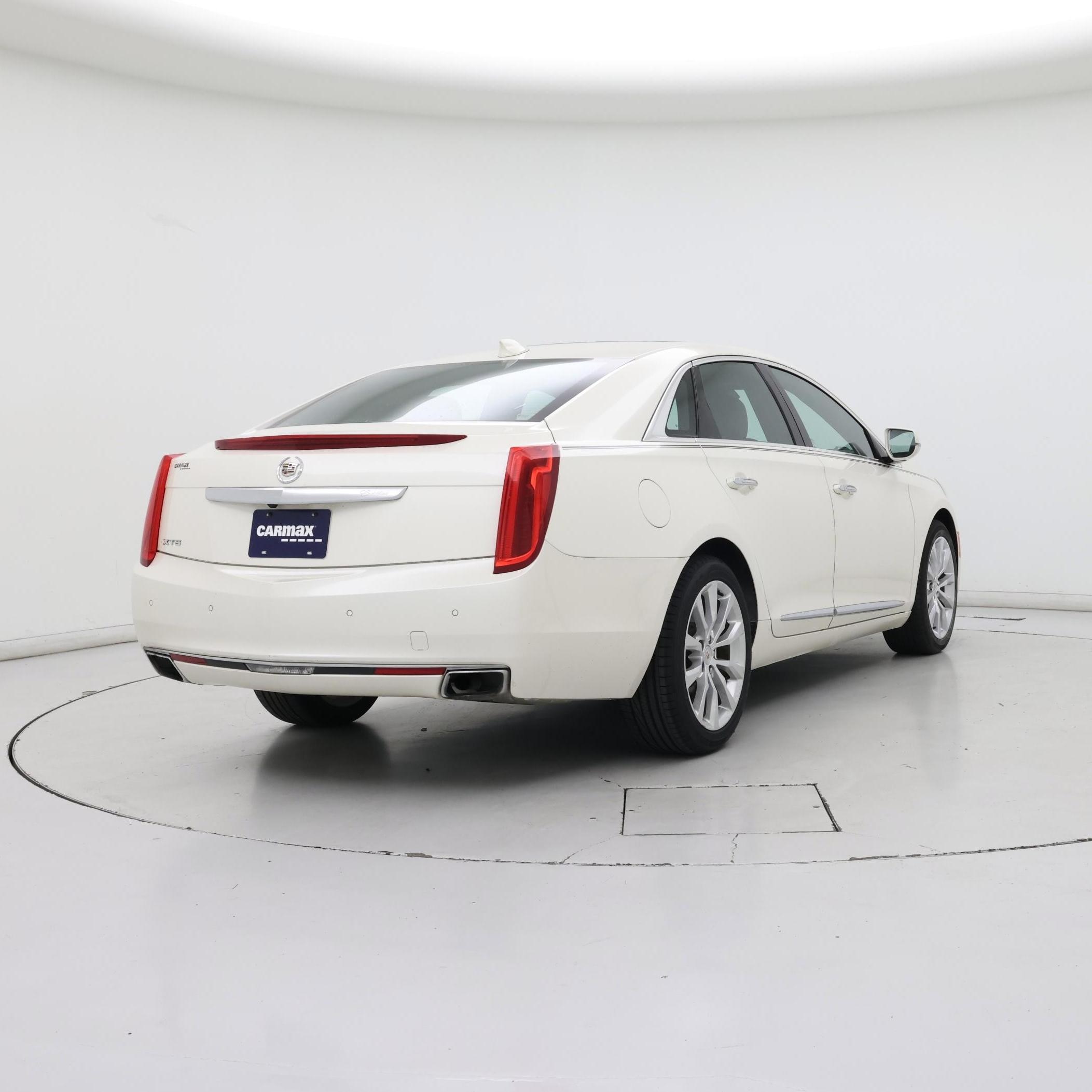 Thumbnail: 2015 Cadillac XTS - 8