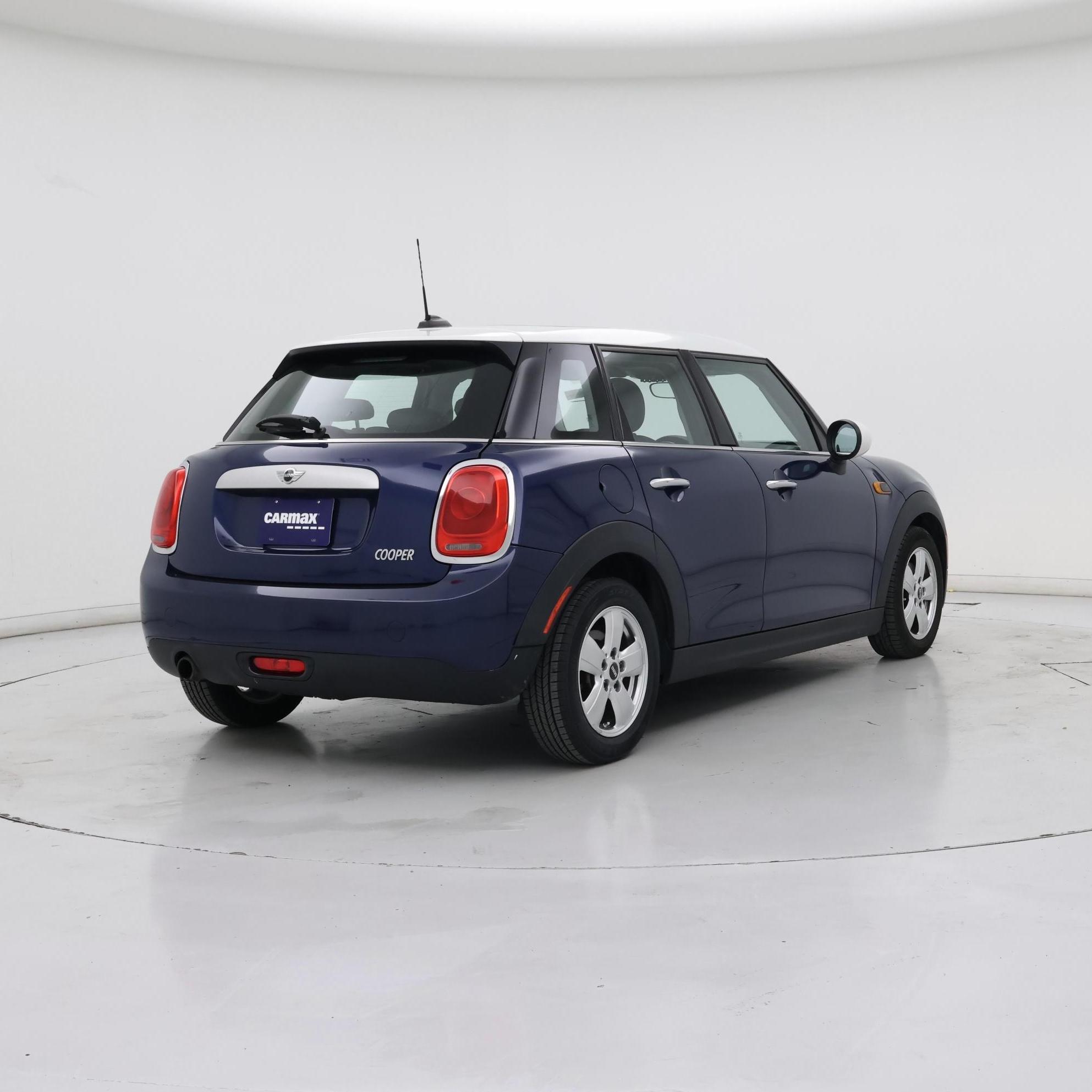 Thumbnail: 2015 MINI Cooper Hardtop - 8