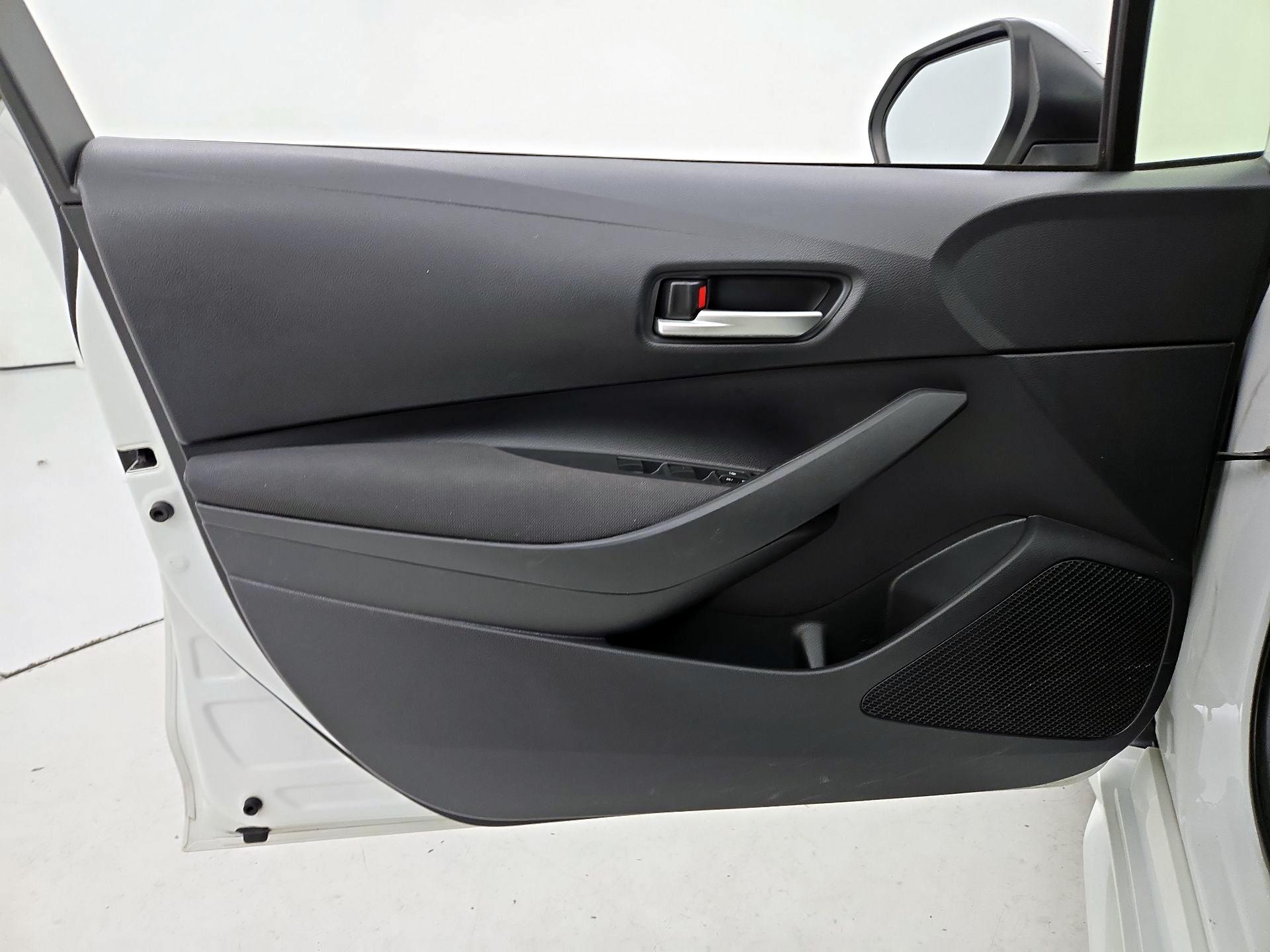 Thumbnail: 2021 Toyota Corolla - 12