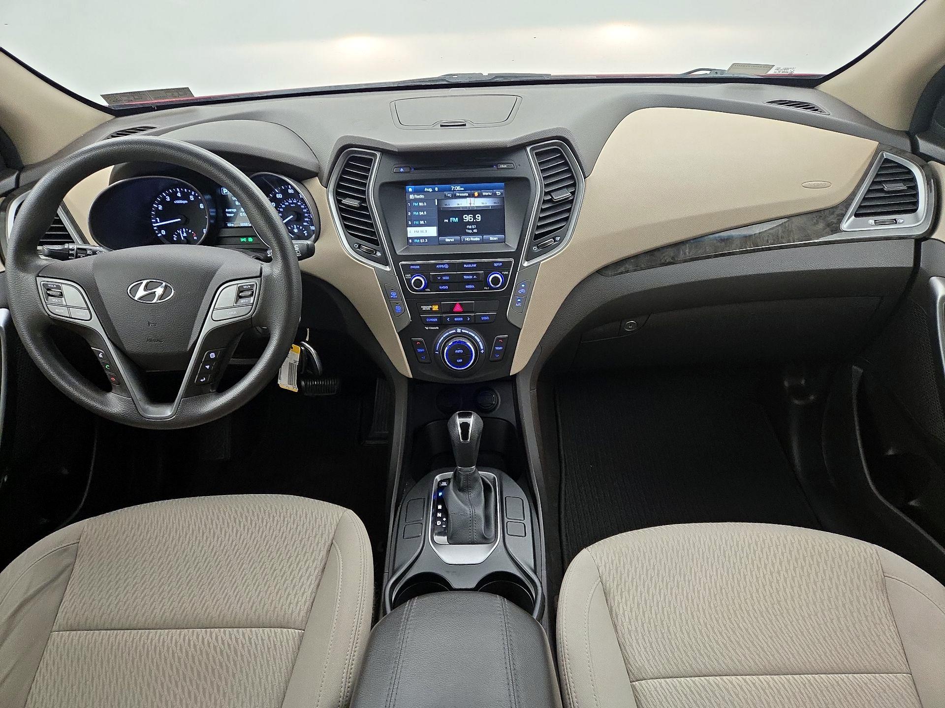 Thumbnail: 2017 Hyundai Santa Fe - 9