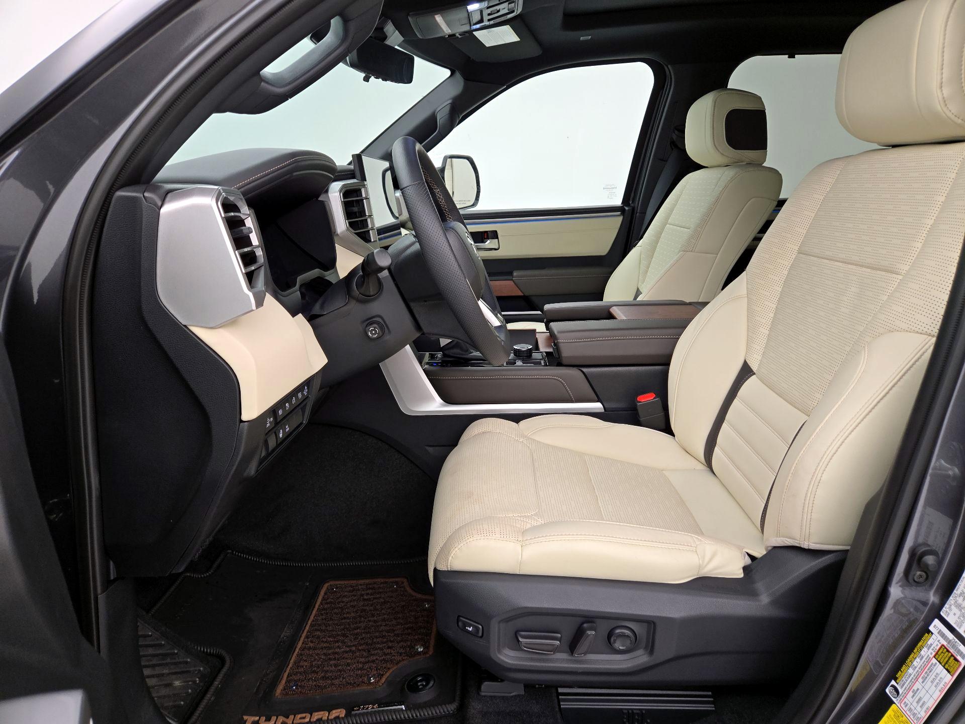Thumbnail: 2024 Toyota Tundra - 11