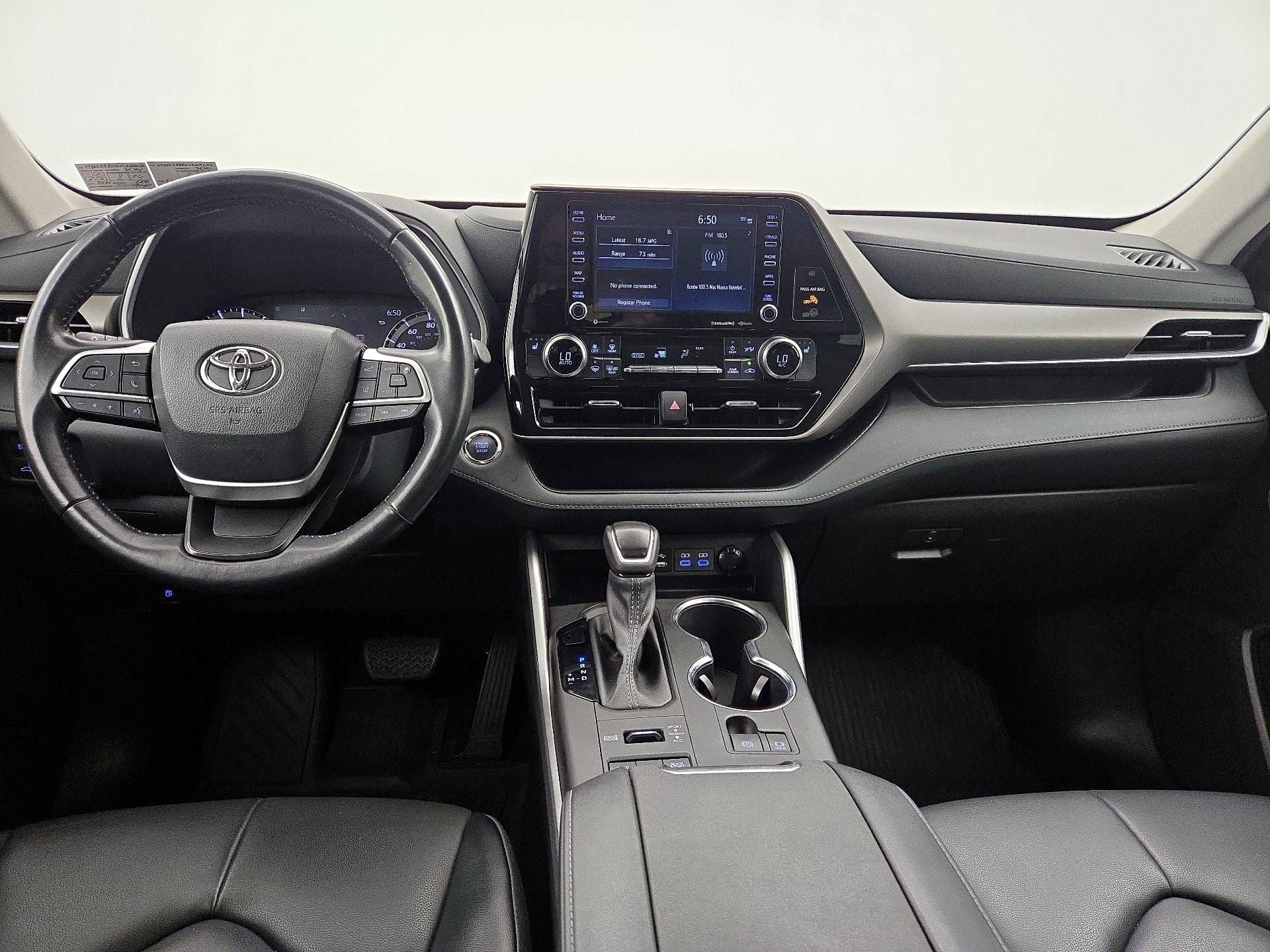 Thumbnail: 2022 Toyota Highlander - 9