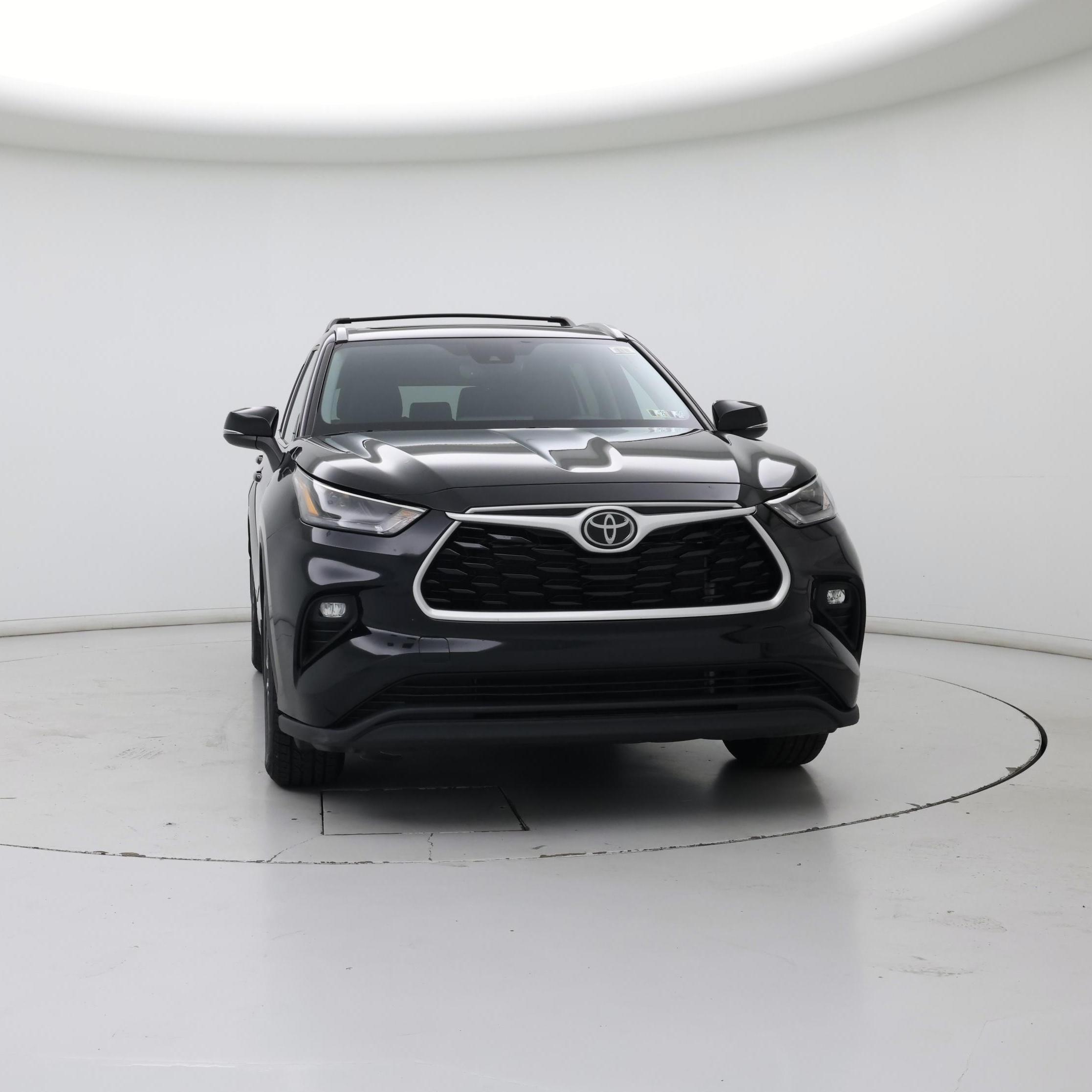 Thumbnail: 2022 Toyota Highlander - 5