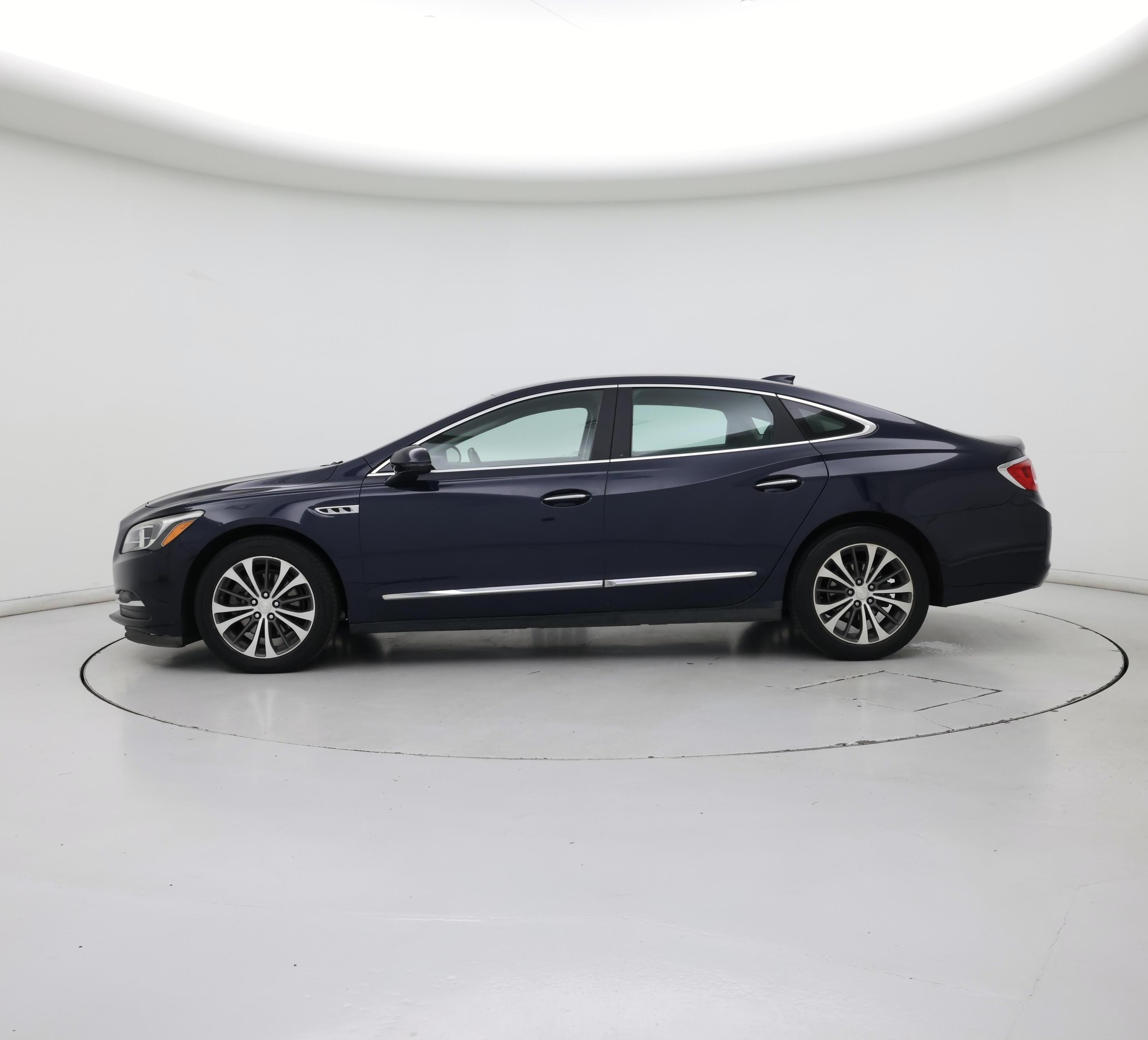 Thumbnail: 2017 Buick LaCrosse - 3