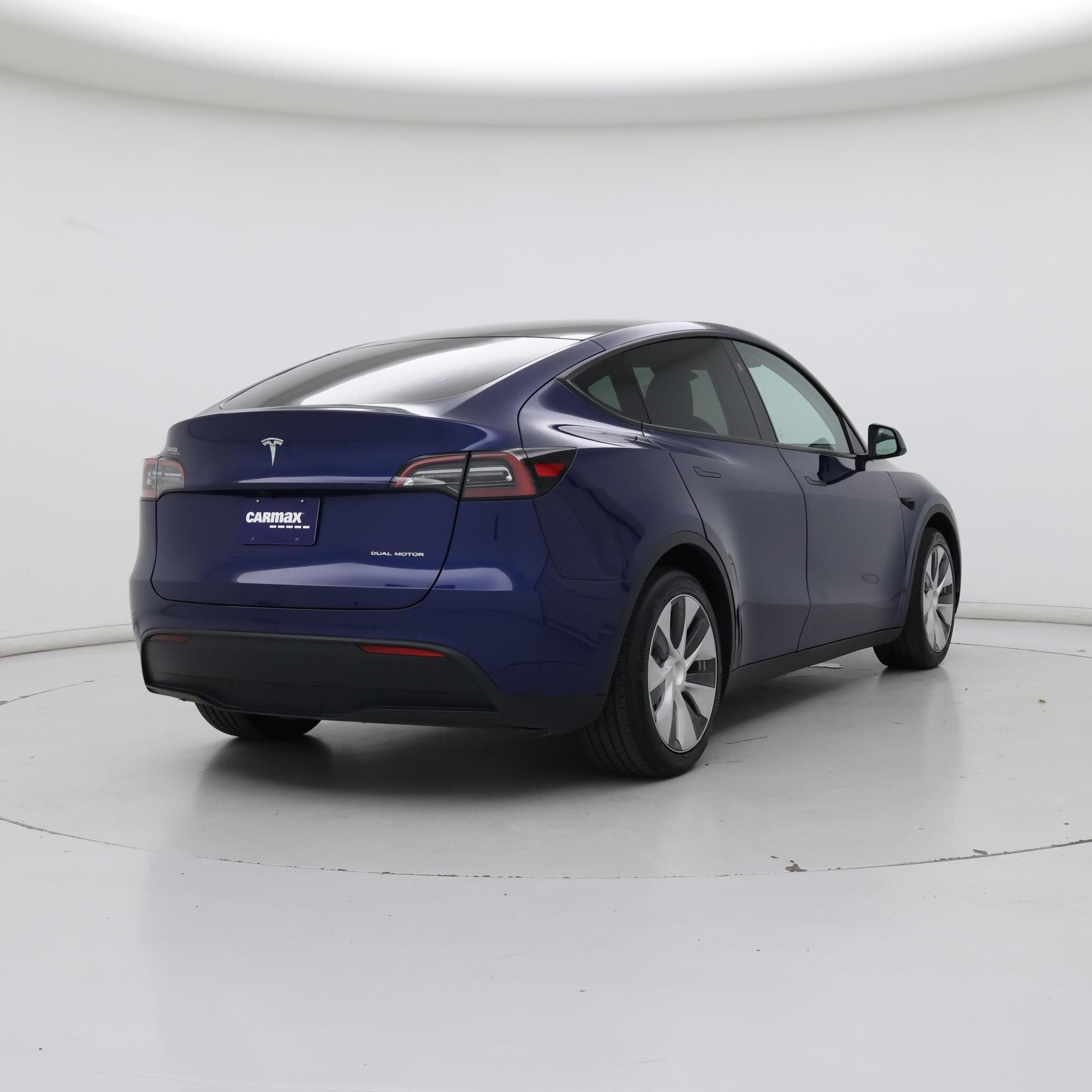Thumbnail: 2023 Tesla Model Y - 8