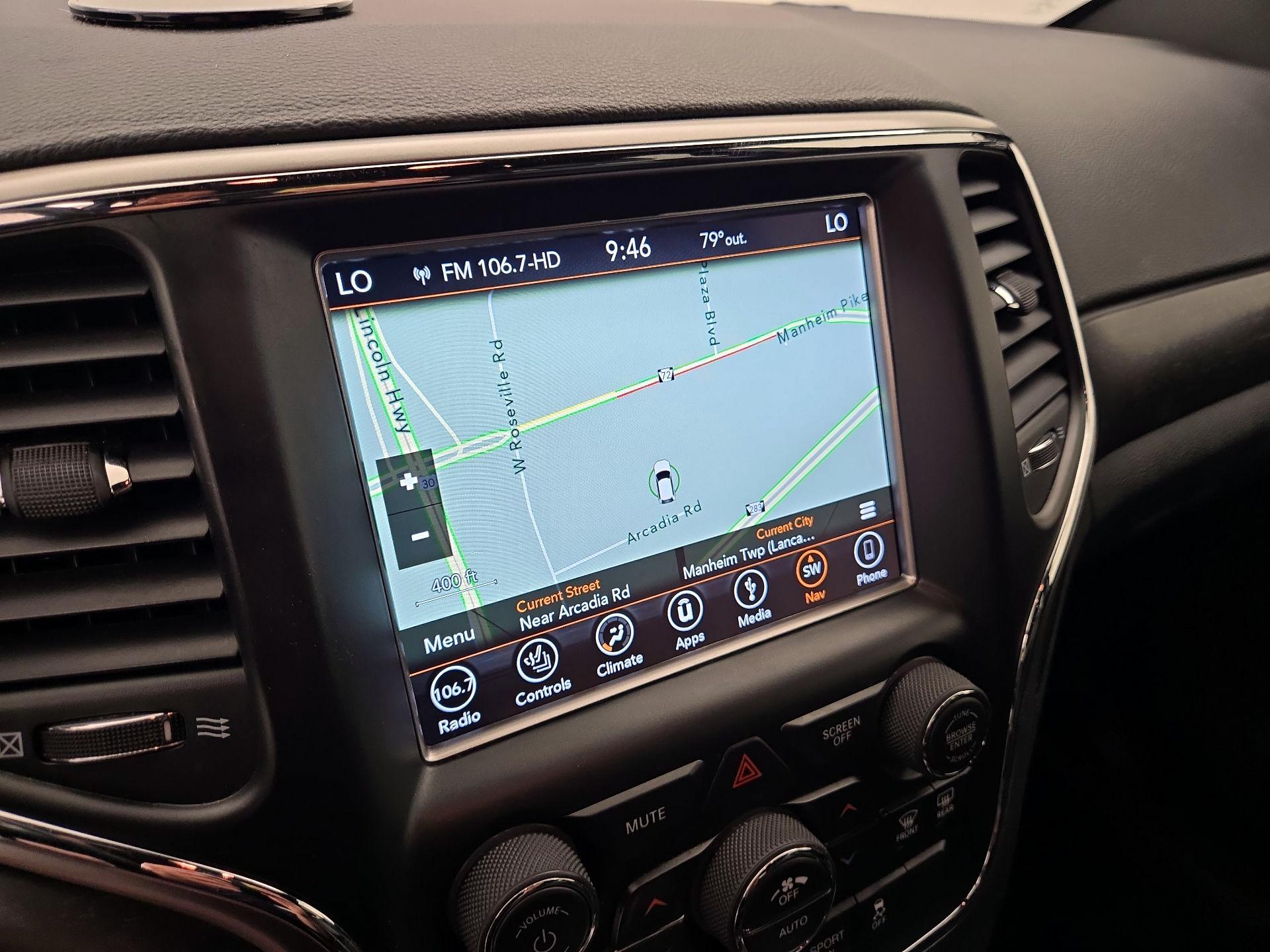 Thumbnail: 2018 Jeep Grand Cherokee - 14