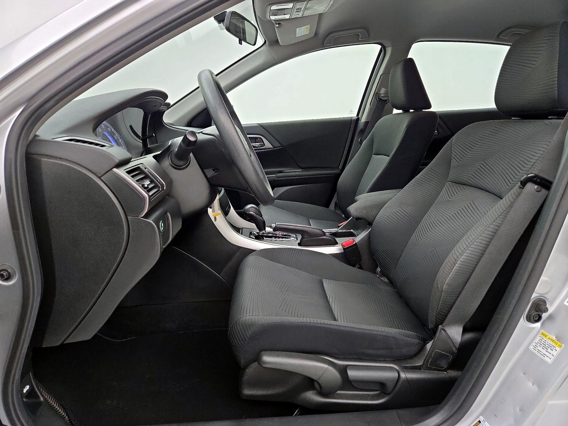 Thumbnail: 2015 Honda Accord - 11