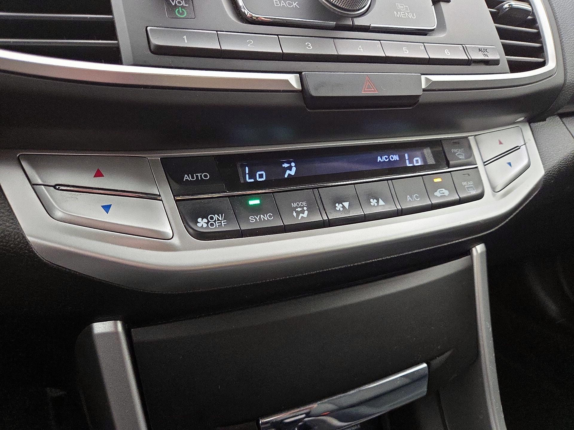 Thumbnail: 2015 Honda Accord - 16
