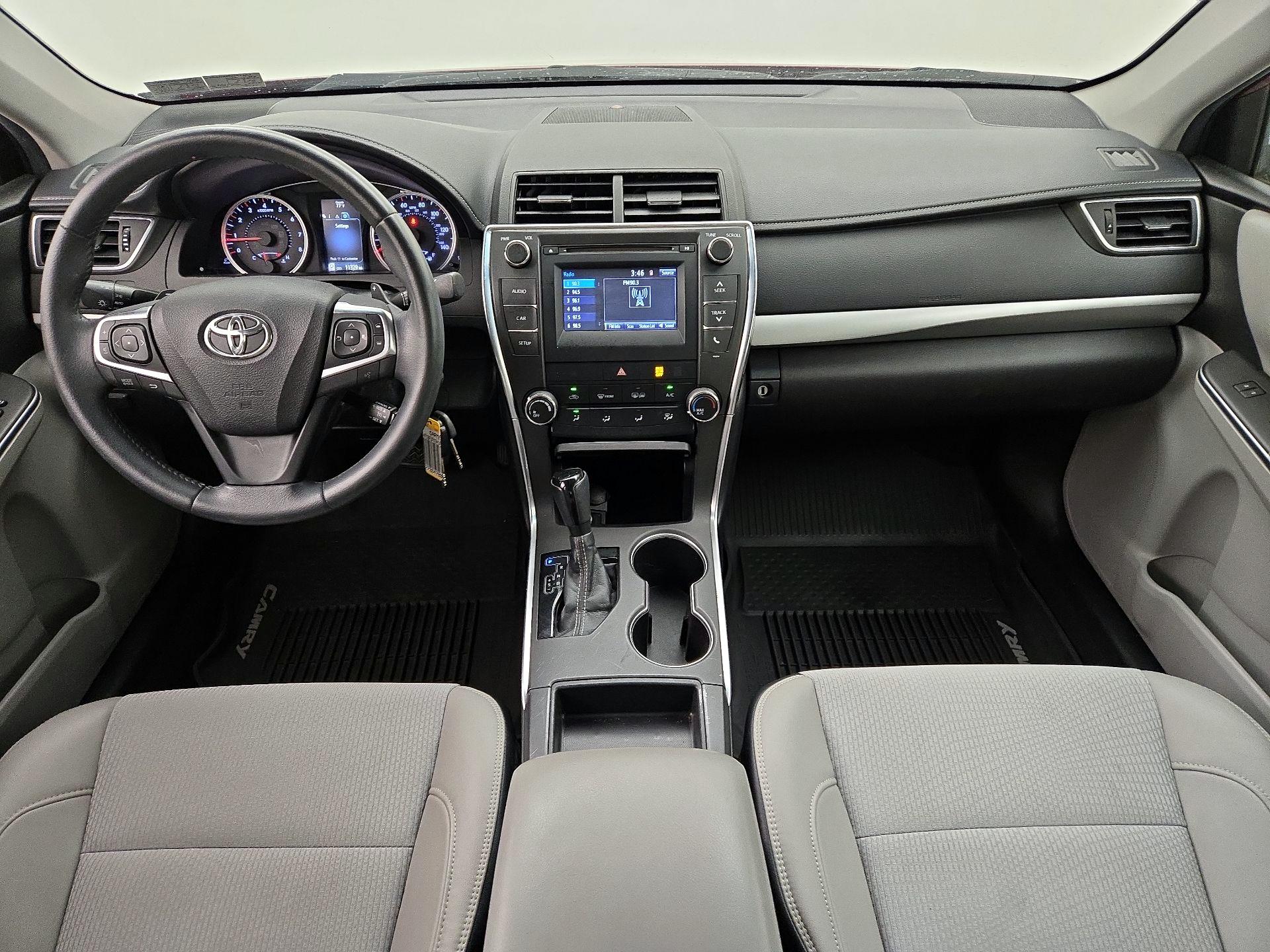 Thumbnail: 2017 Toyota Camry - 9