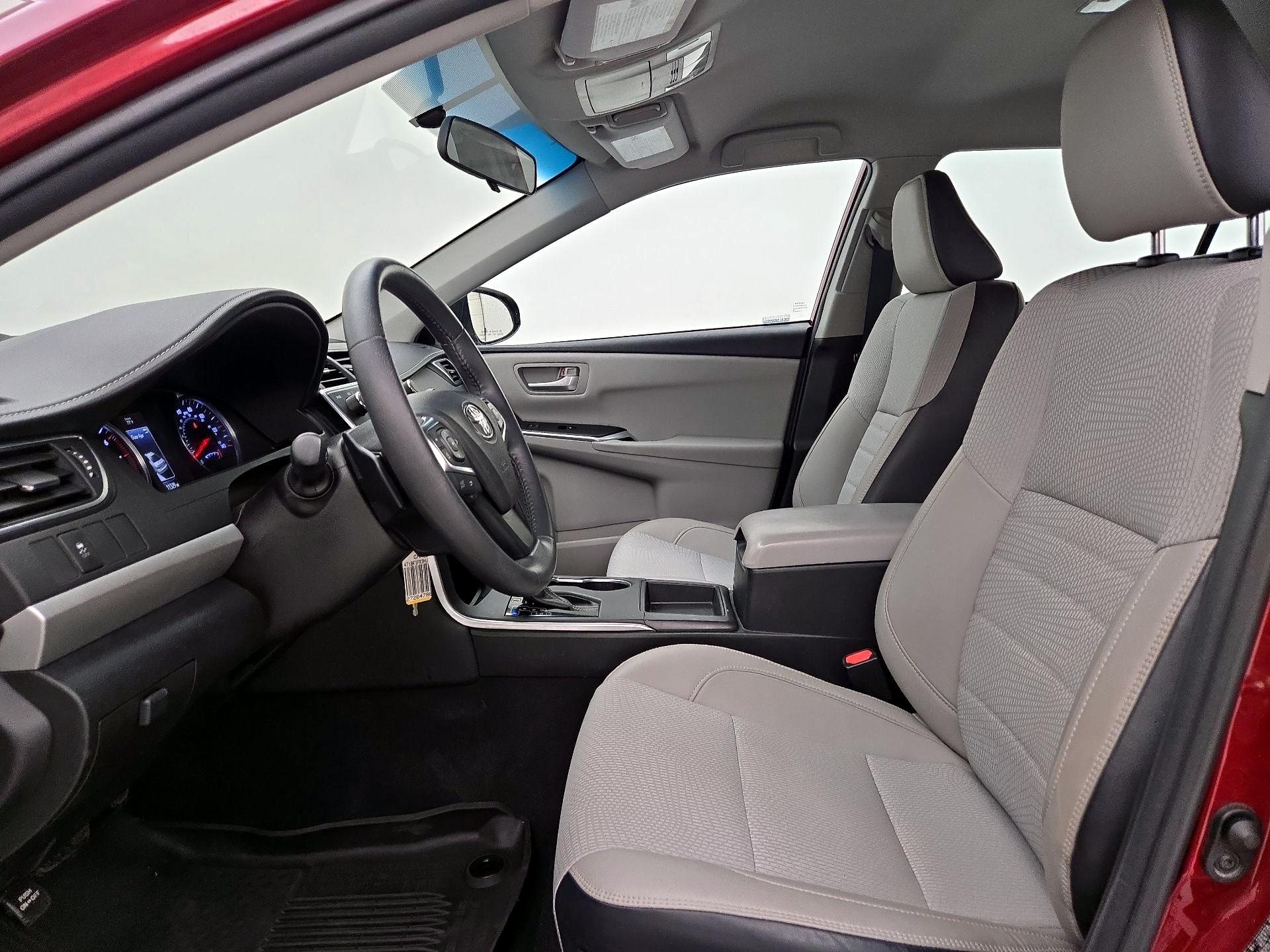Thumbnail: 2017 Toyota Camry - 11