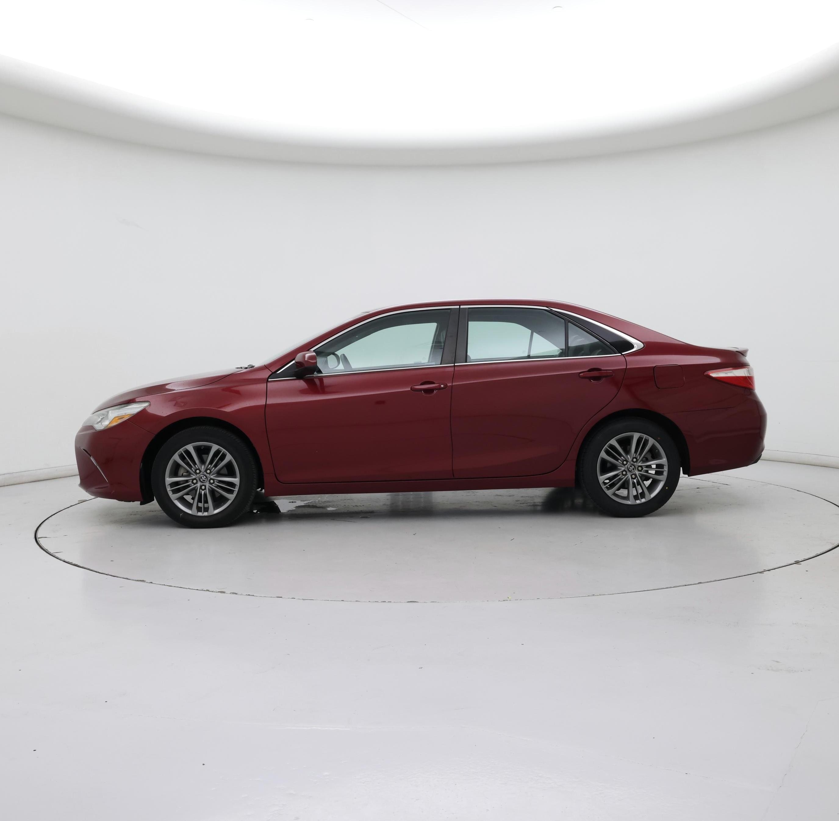 Thumbnail: 2017 Toyota Camry - 3