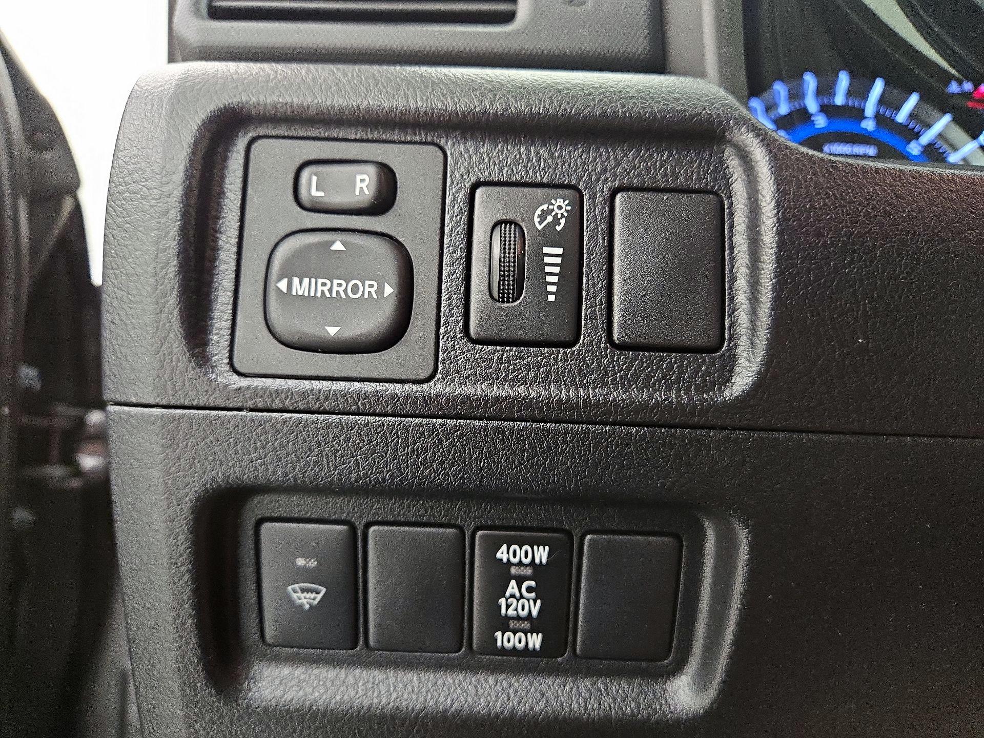 Thumbnail: 2019 Toyota 4Runner - 13