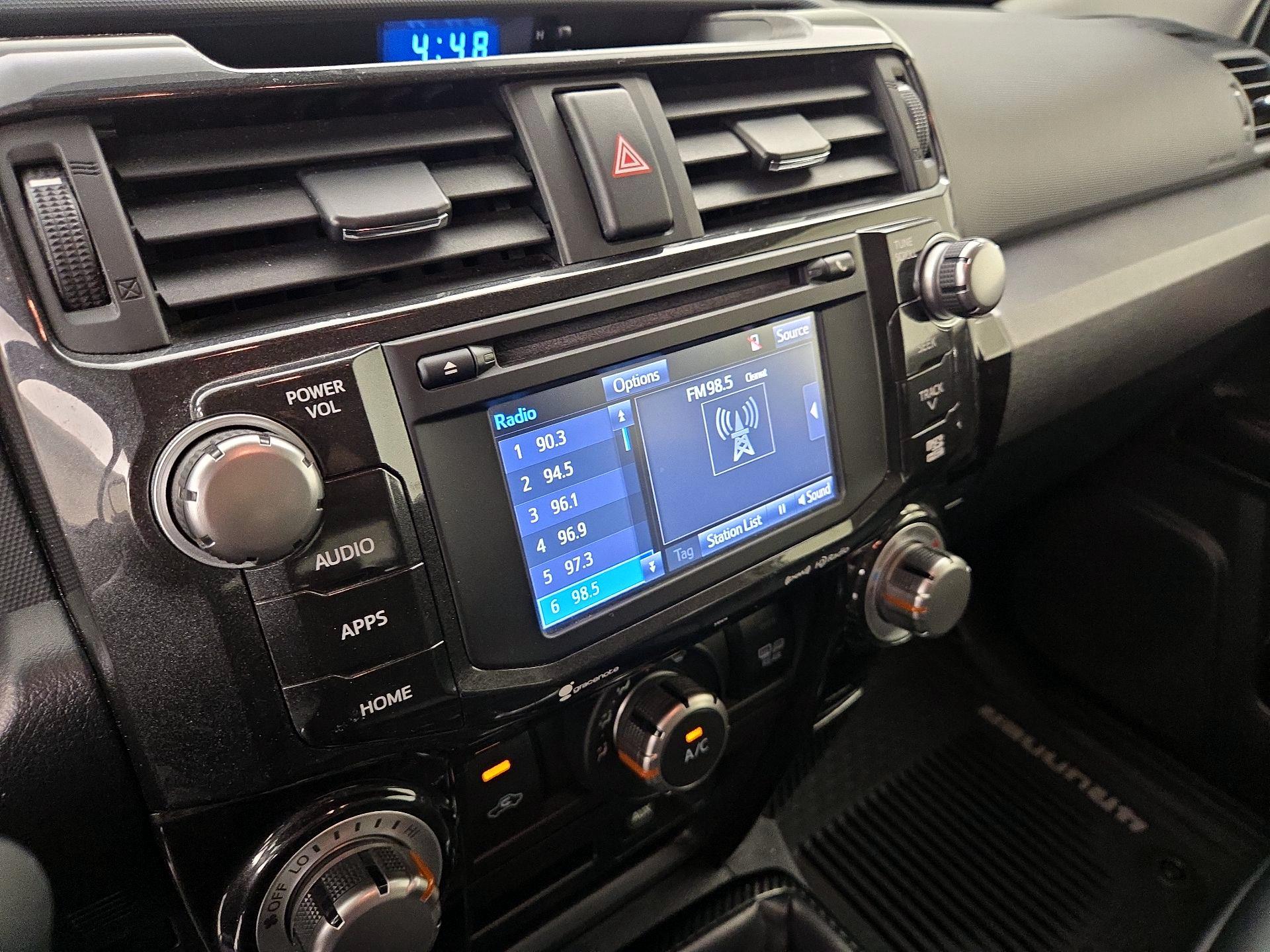 Thumbnail: 2019 Toyota 4Runner - 16