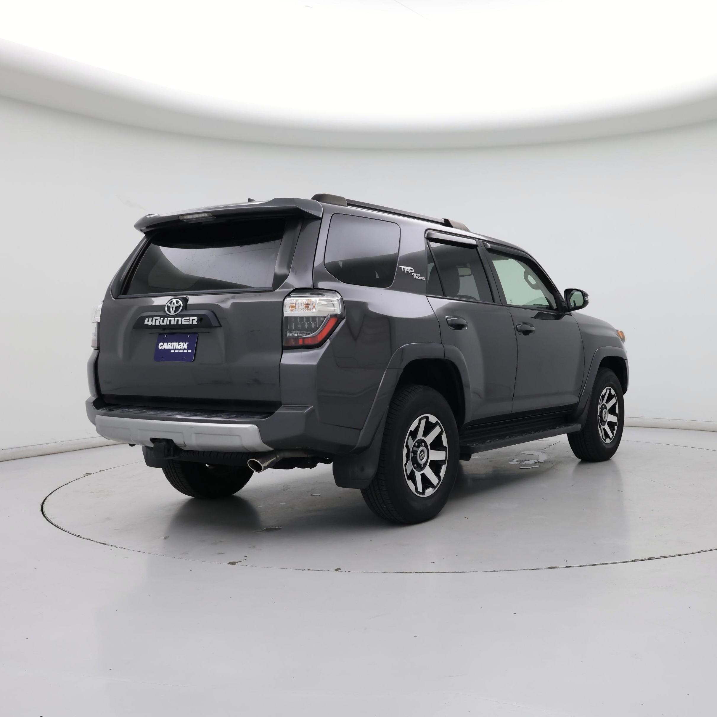 Thumbnail: 2019 Toyota 4Runner - 8