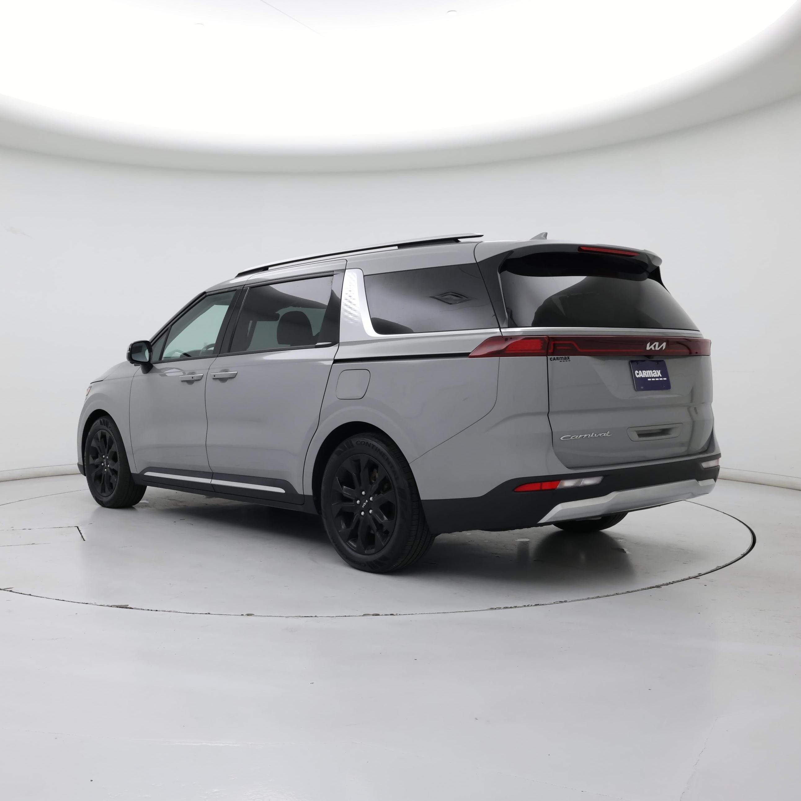 Thumbnail: 2022 Kia Carnival - 2