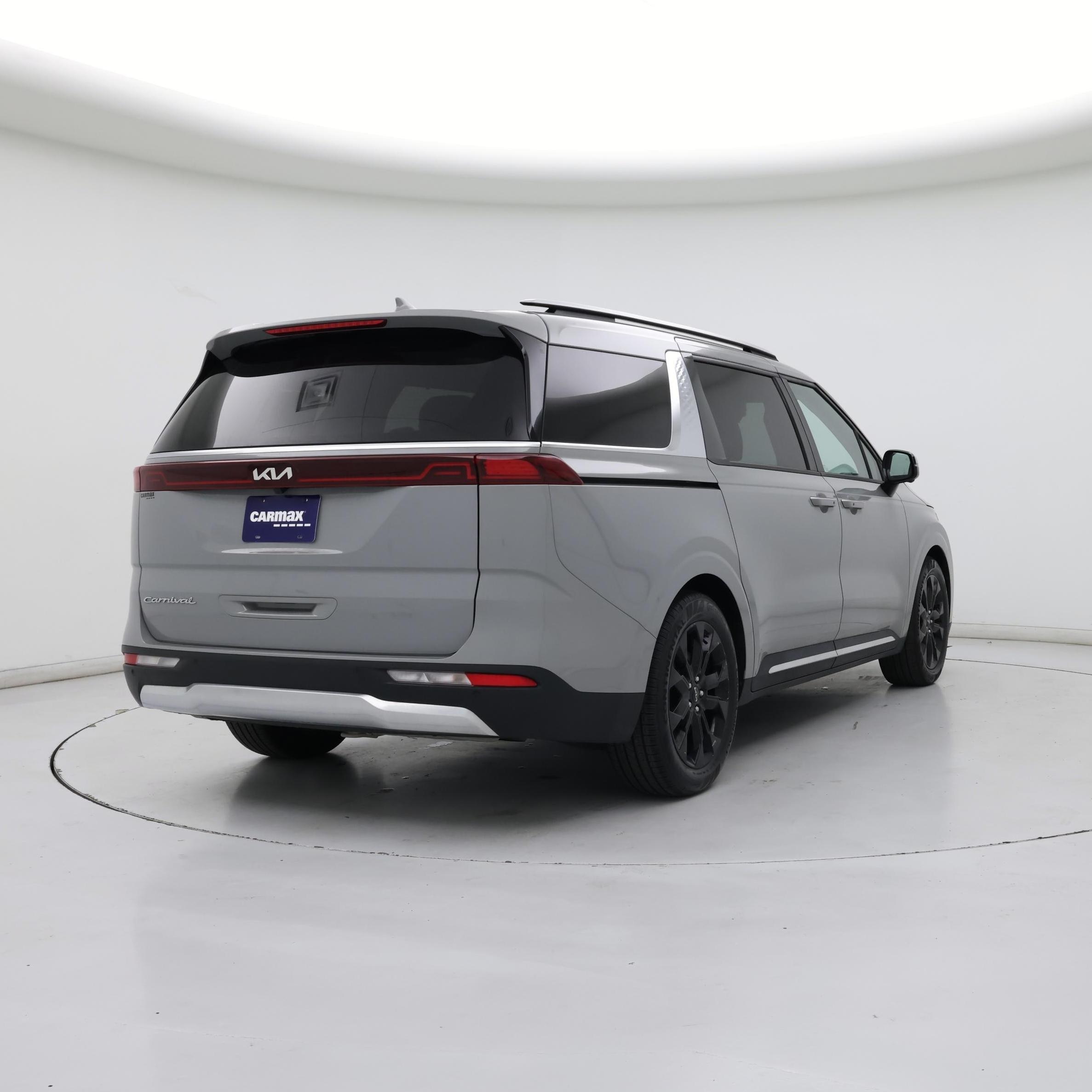 Thumbnail: 2022 Kia Carnival - 8