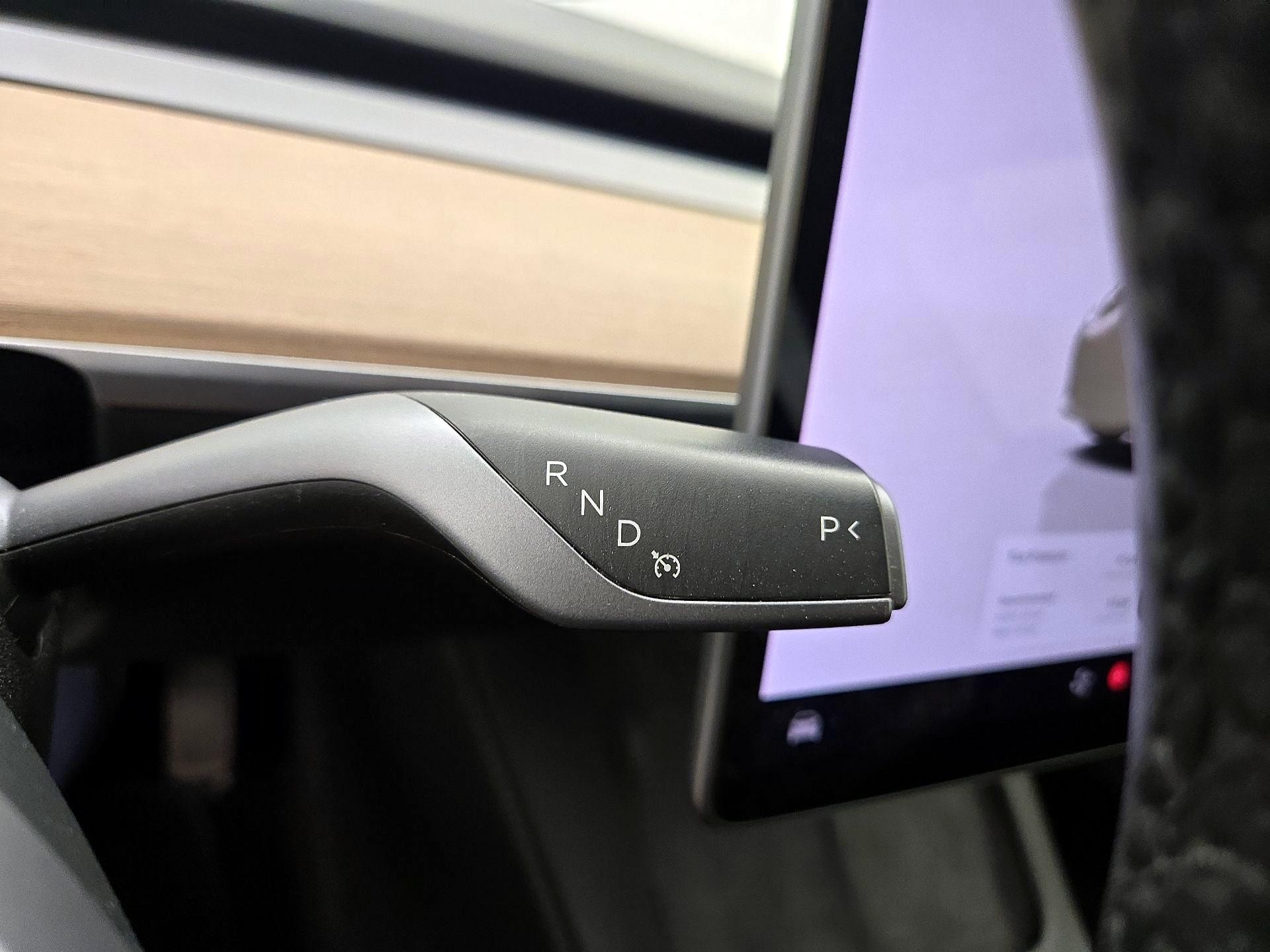 Thumbnail: 2023 Tesla Model 3 - 17