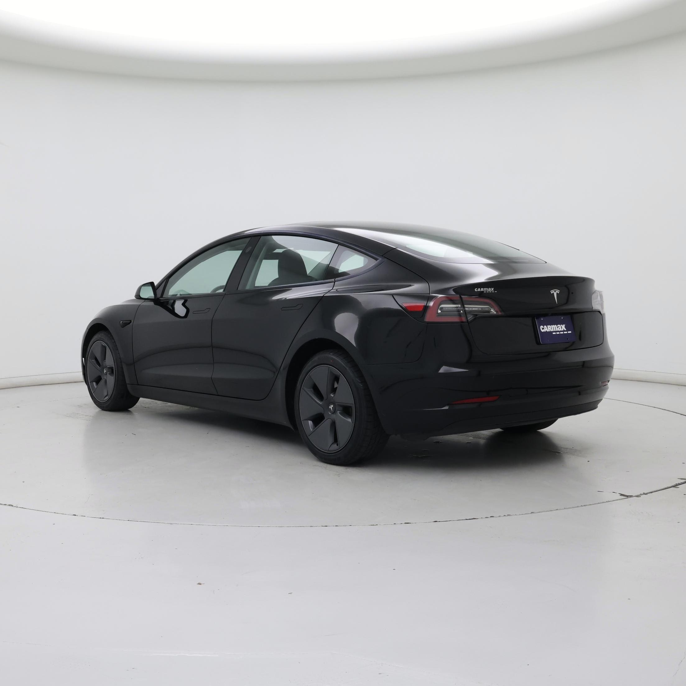 Thumbnail: 2023 Tesla Model 3 - 2