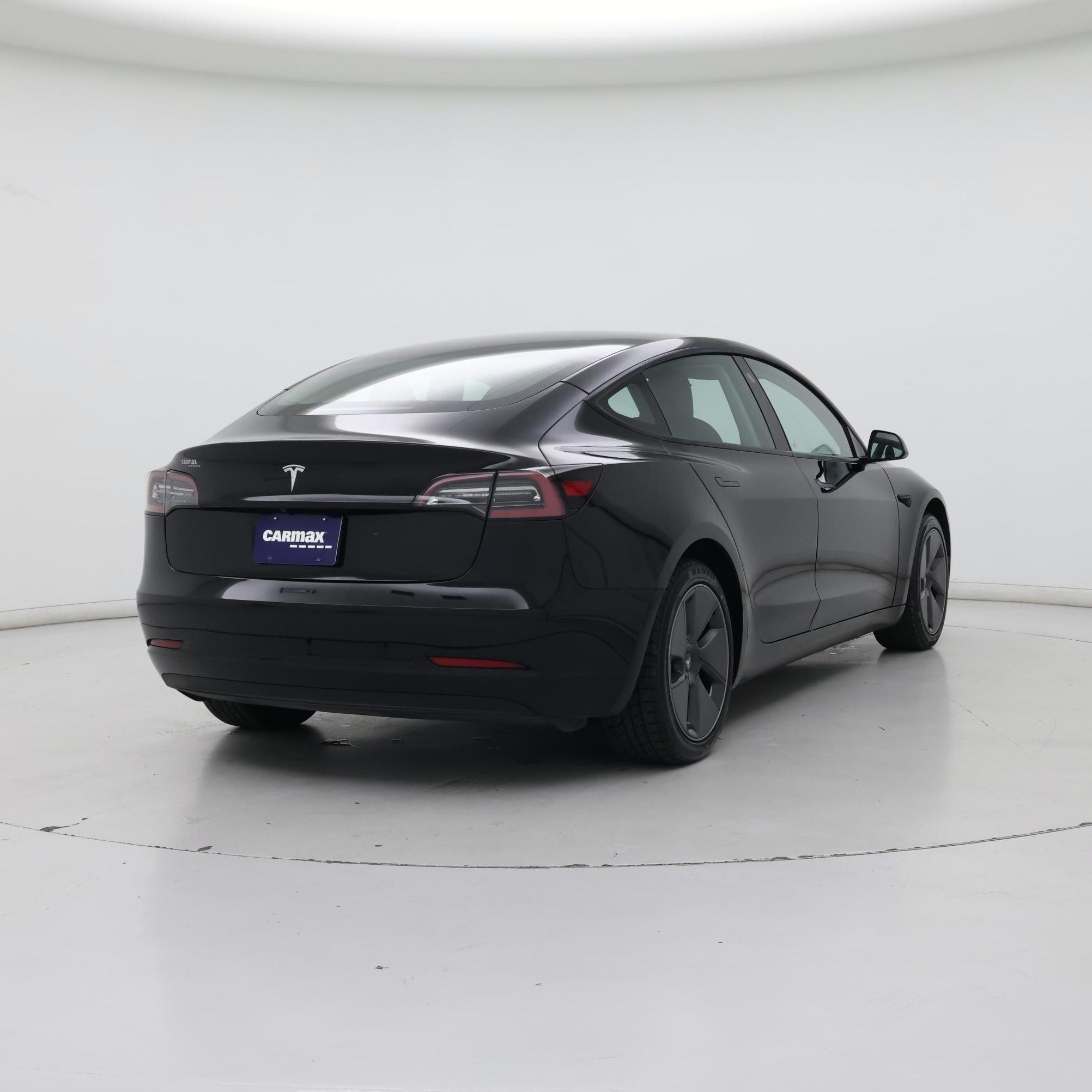Thumbnail: 2023 Tesla Model 3 - 8