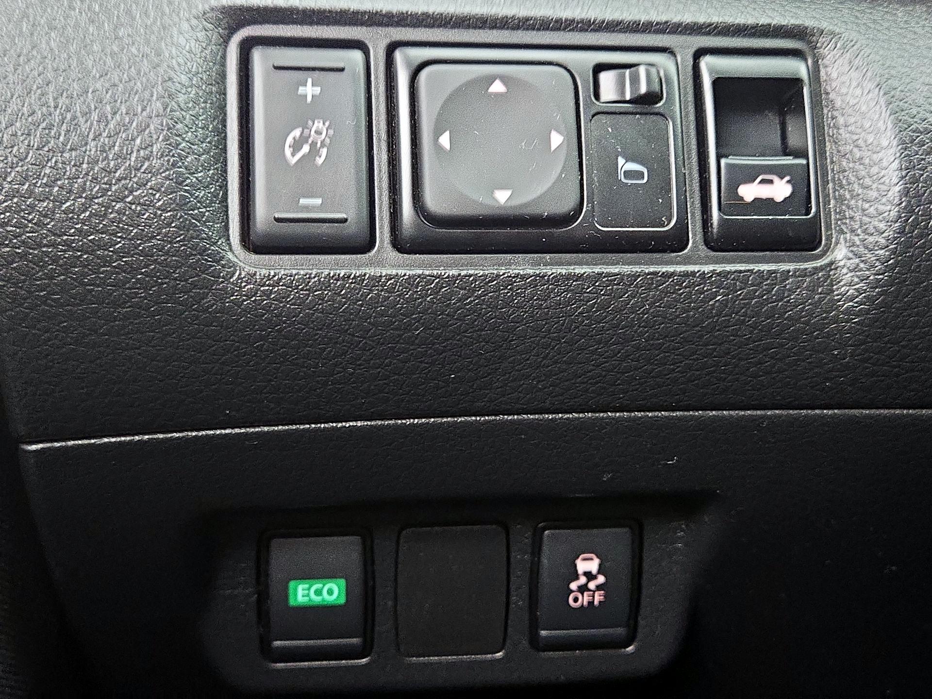 Thumbnail: 2019 Nissan Sentra - 13