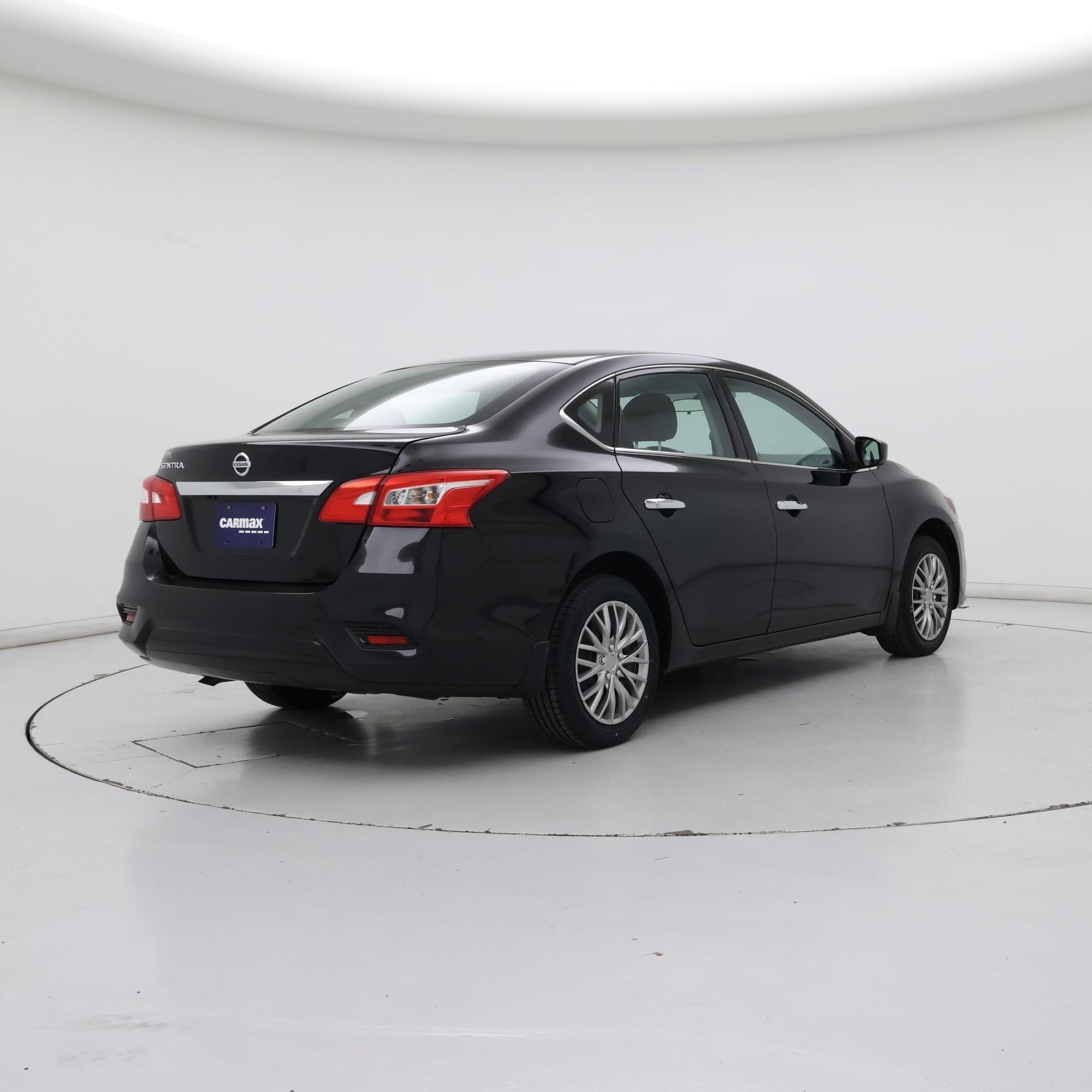 Thumbnail: 2019 Nissan Sentra - 8