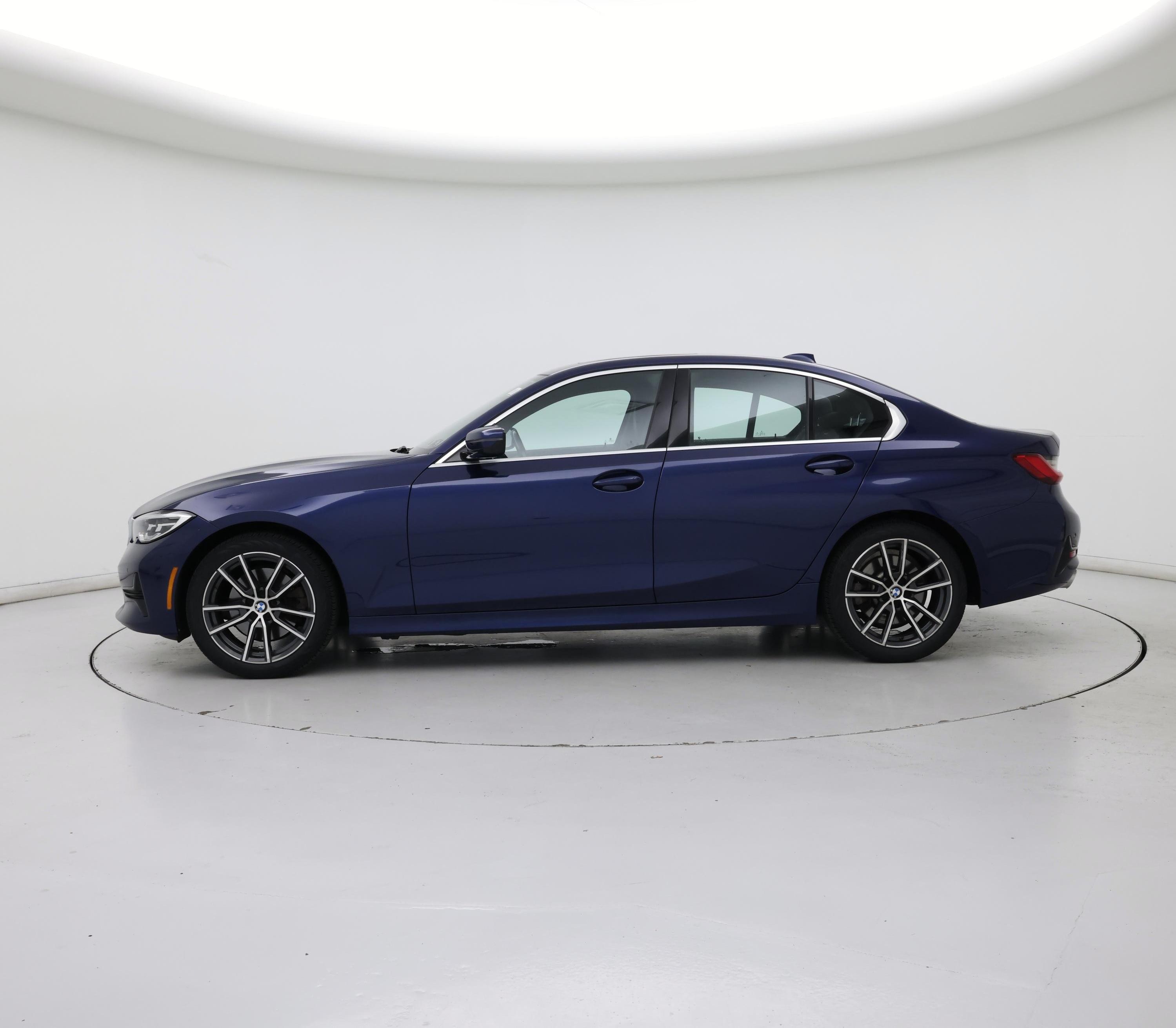 Thumbnail: 2020 BMW 3 Series - 3