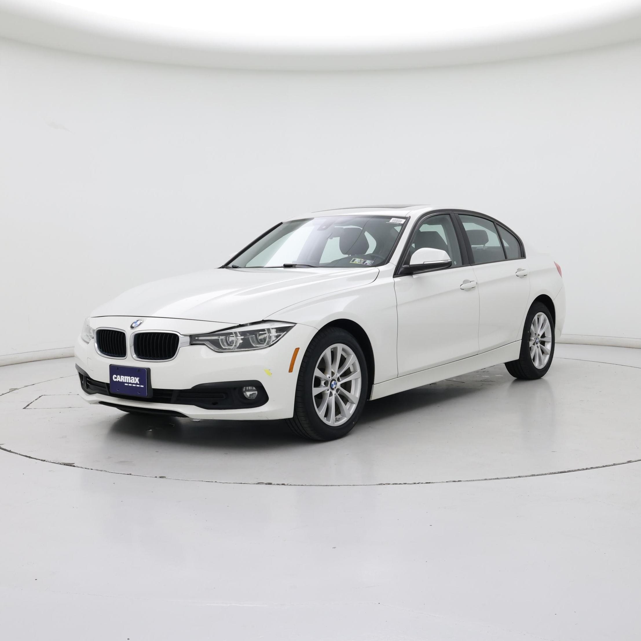 Thumbnail: 2018 BMW 3 Series - 4