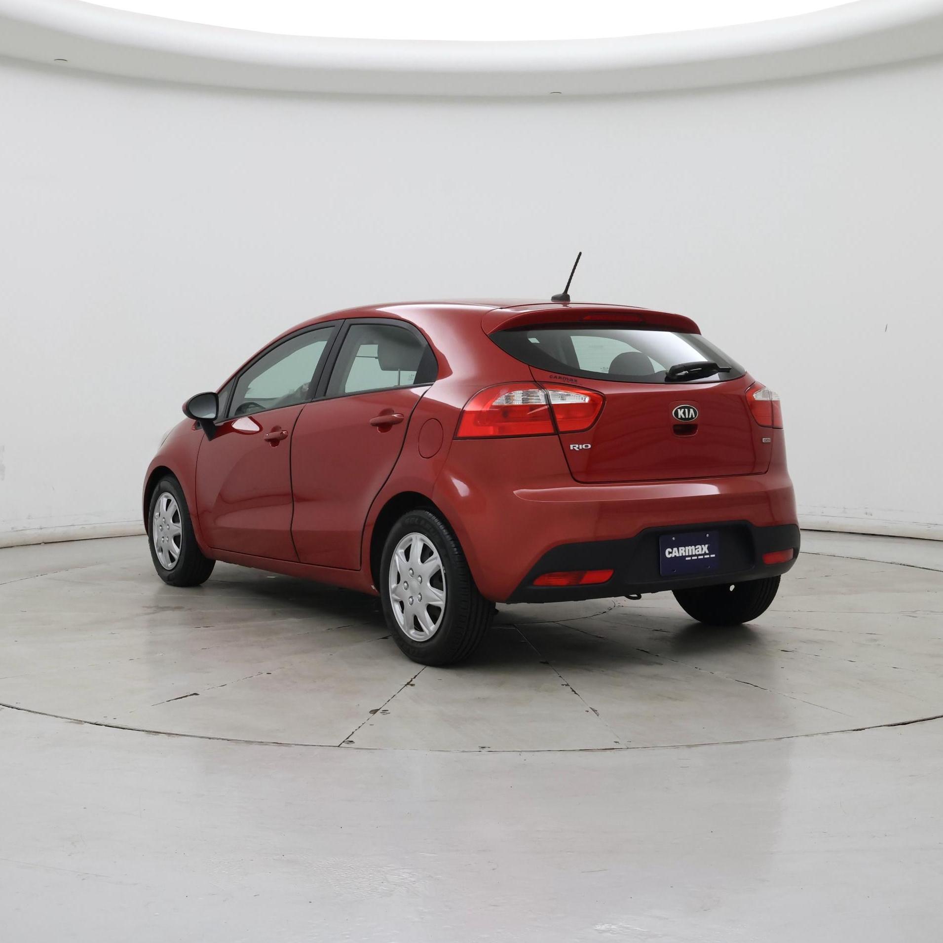Thumbnail: 2015 Kia Rio5 - 2