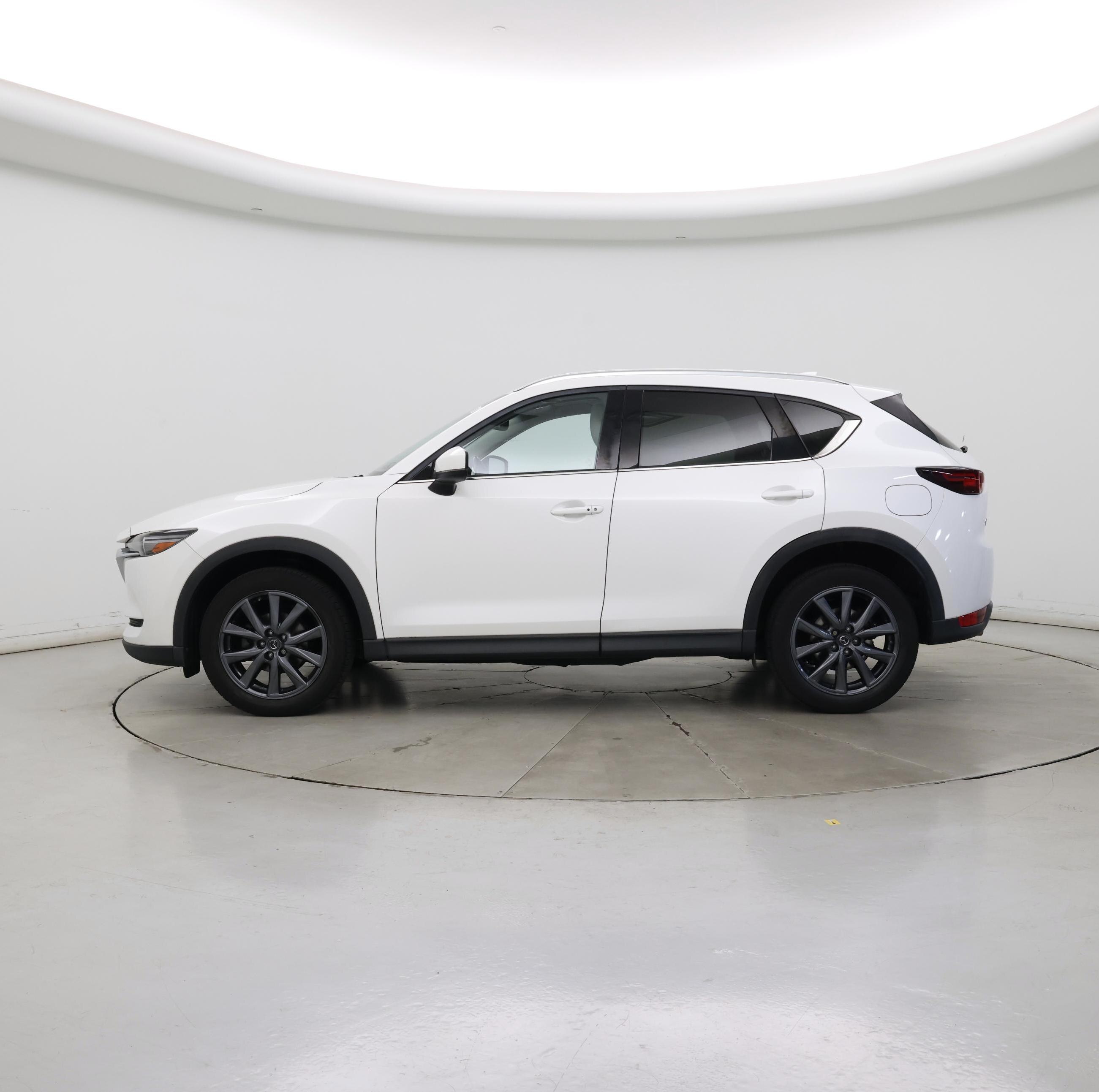 Thumbnail: 2017 Mazda CX-5 - 3