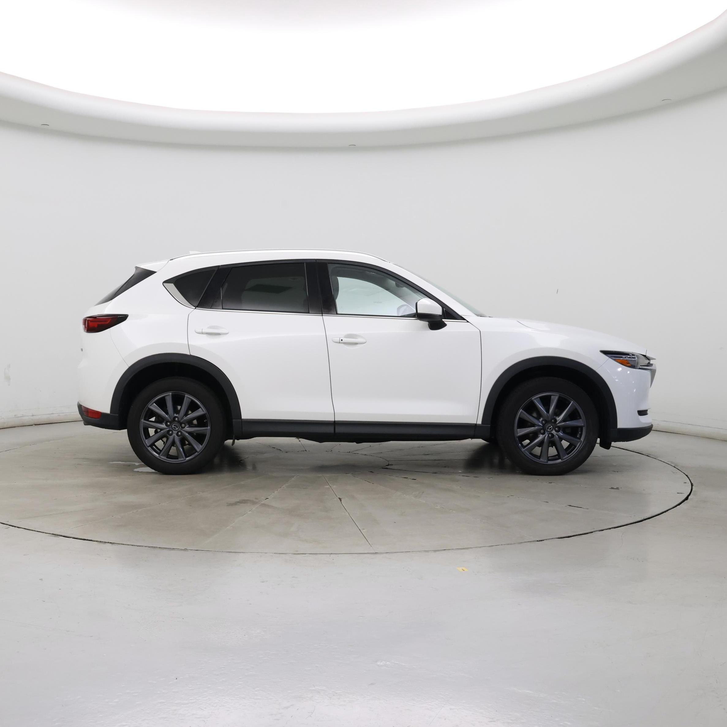 Thumbnail: 2017 Mazda CX-5 - 7