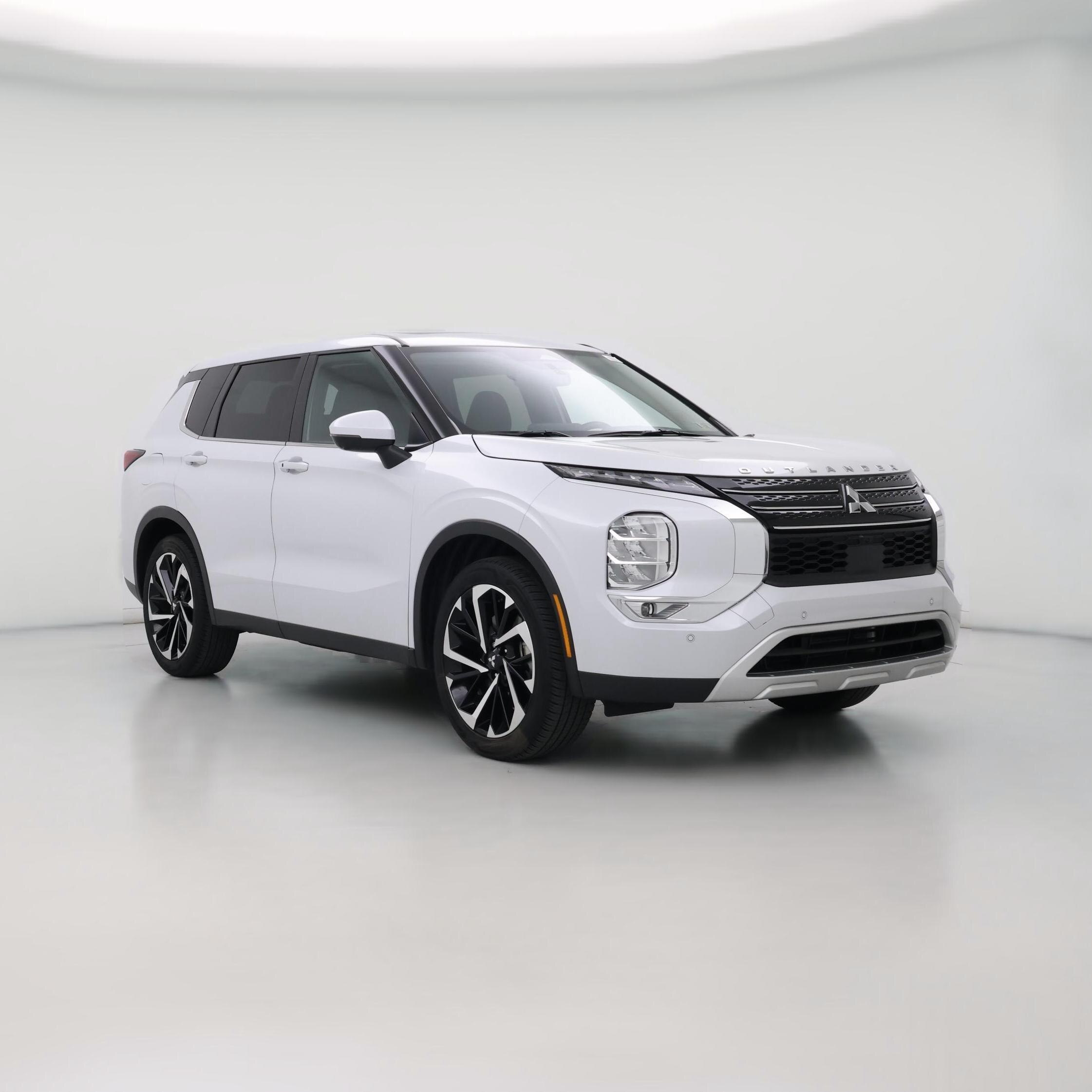 Thumbnail: 2024 Mitsubishi Outlander - 1