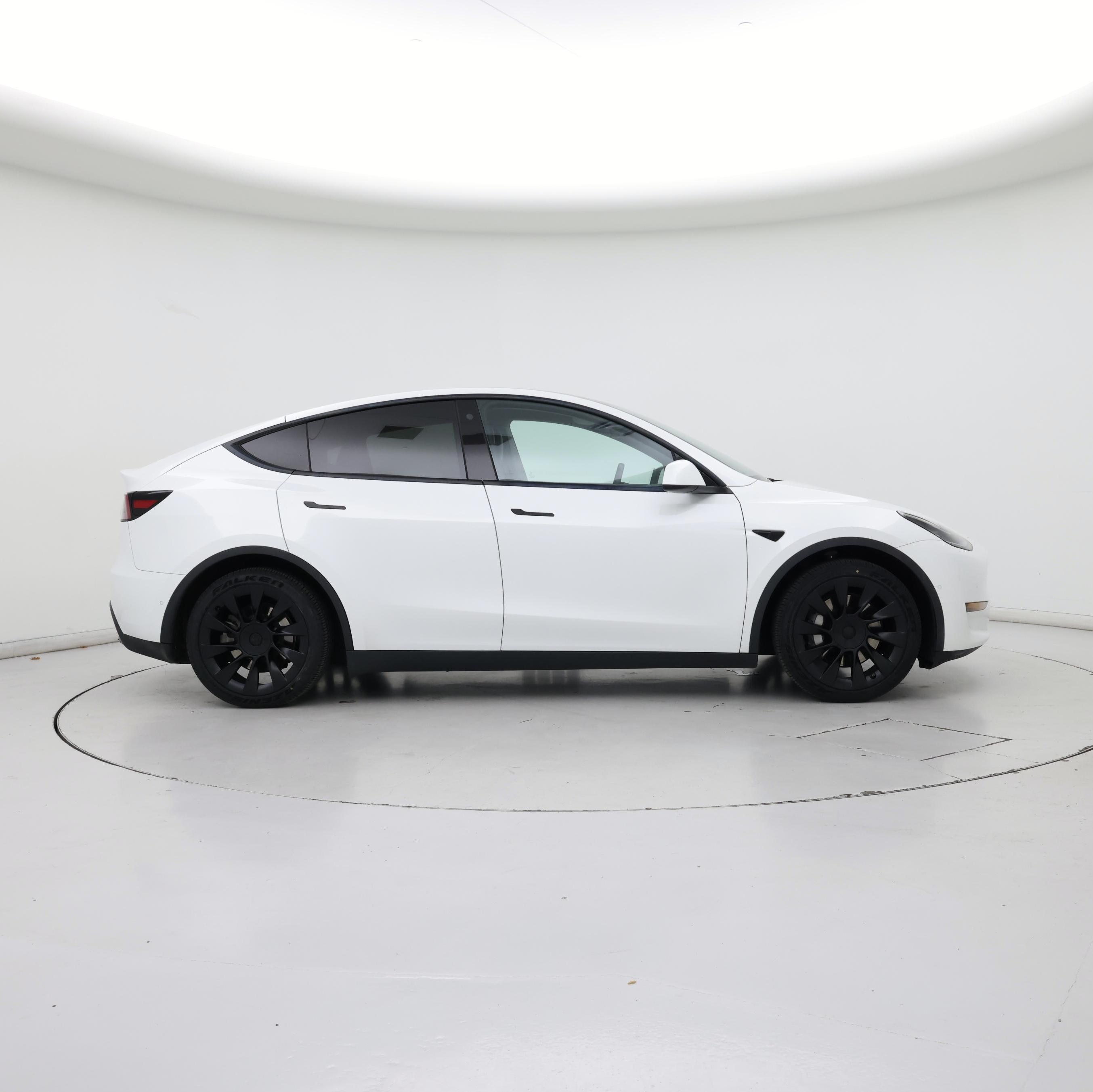Thumbnail: 2022 Tesla Model Y - 7
