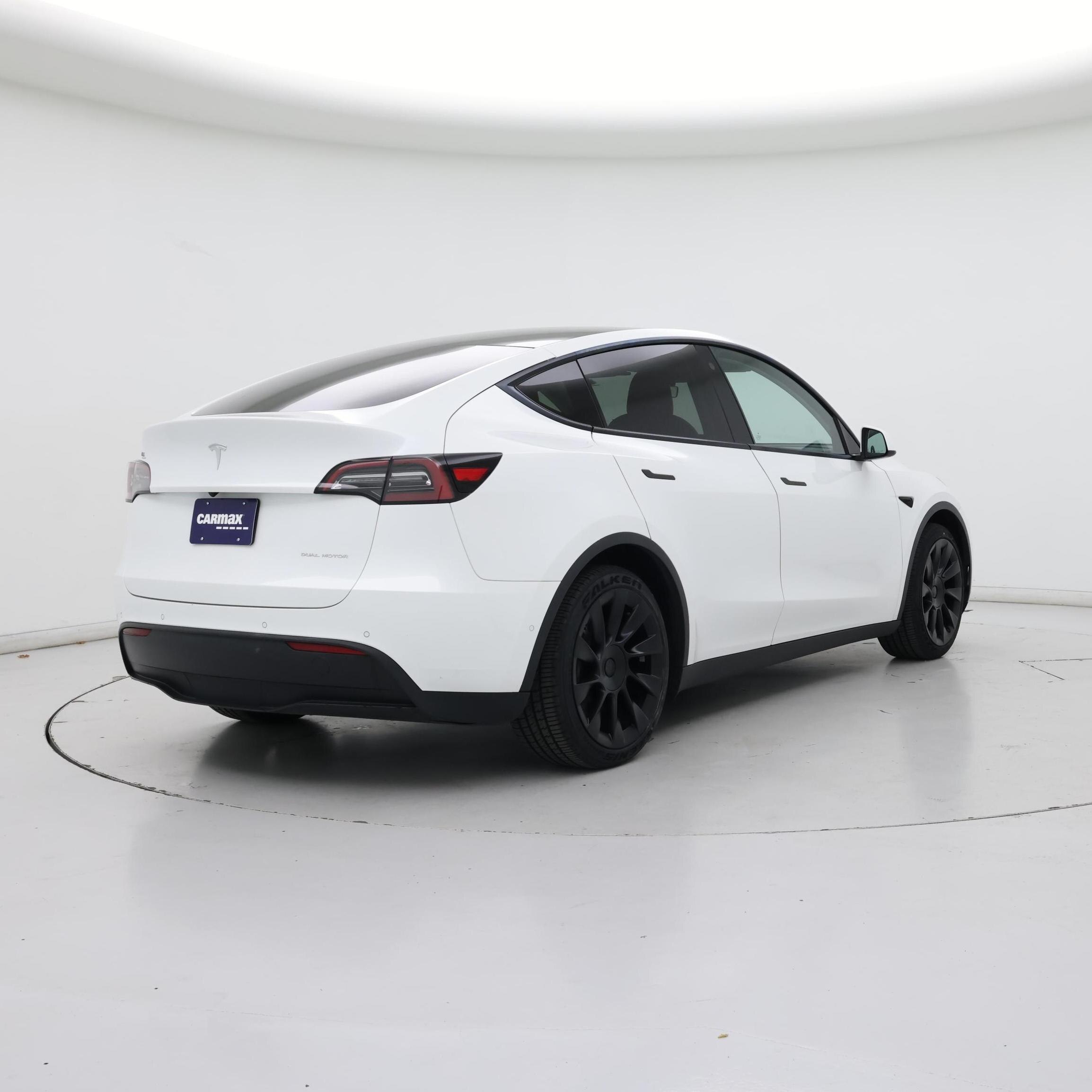 Thumbnail: 2022 Tesla Model Y - 8