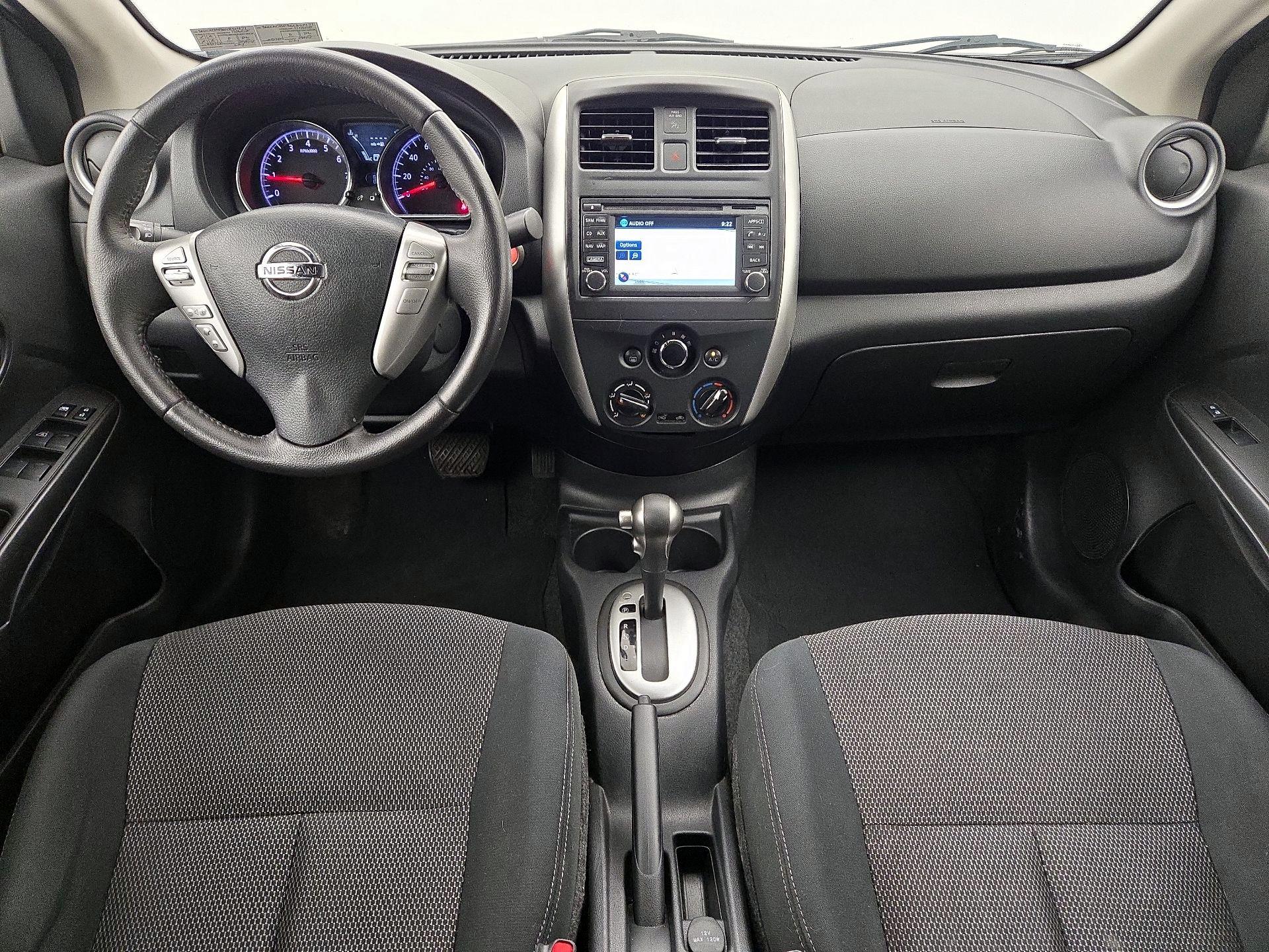 Thumbnail: 2016 Nissan Versa - 9