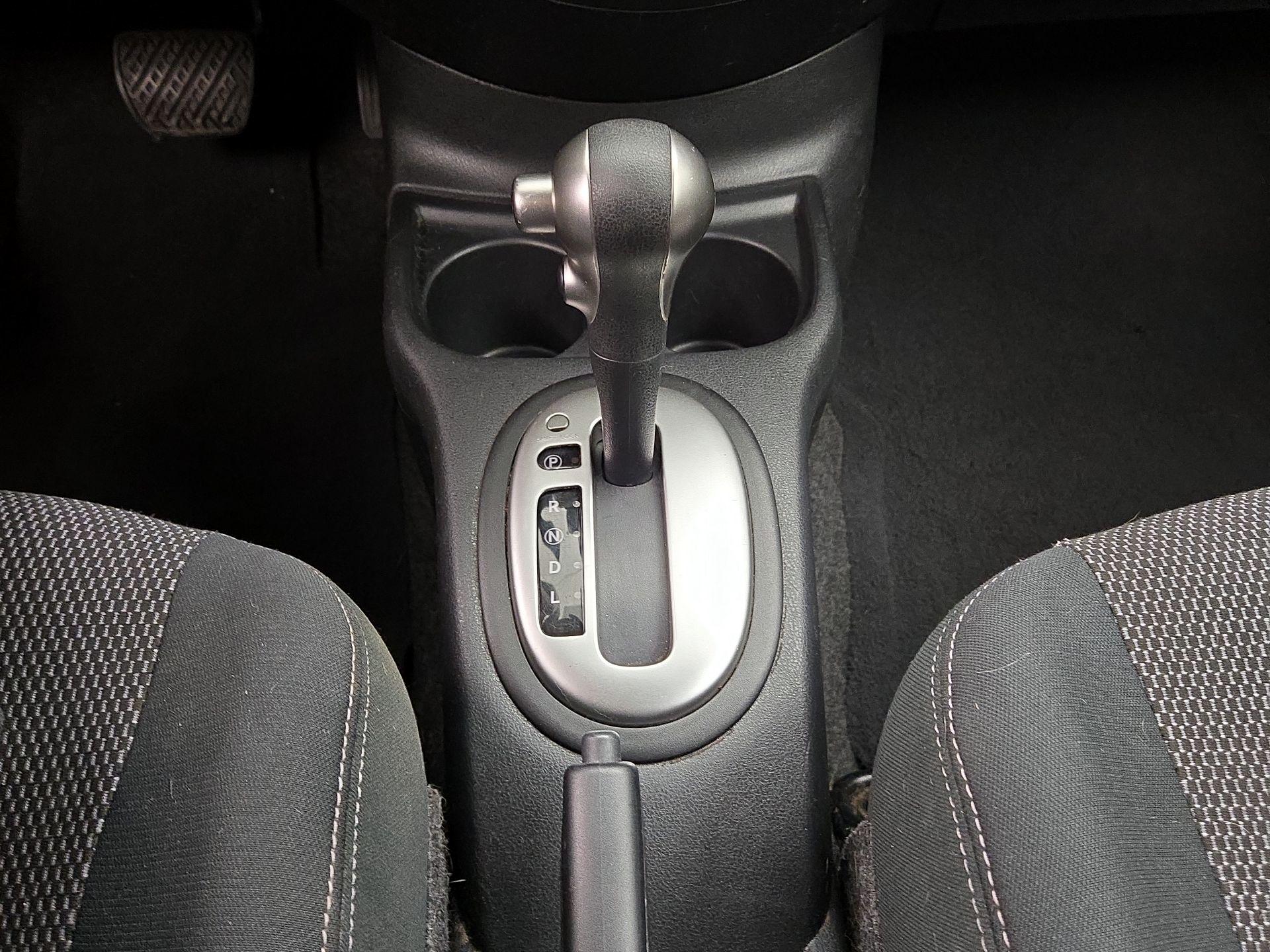 Thumbnail: 2016 Nissan Versa - 17