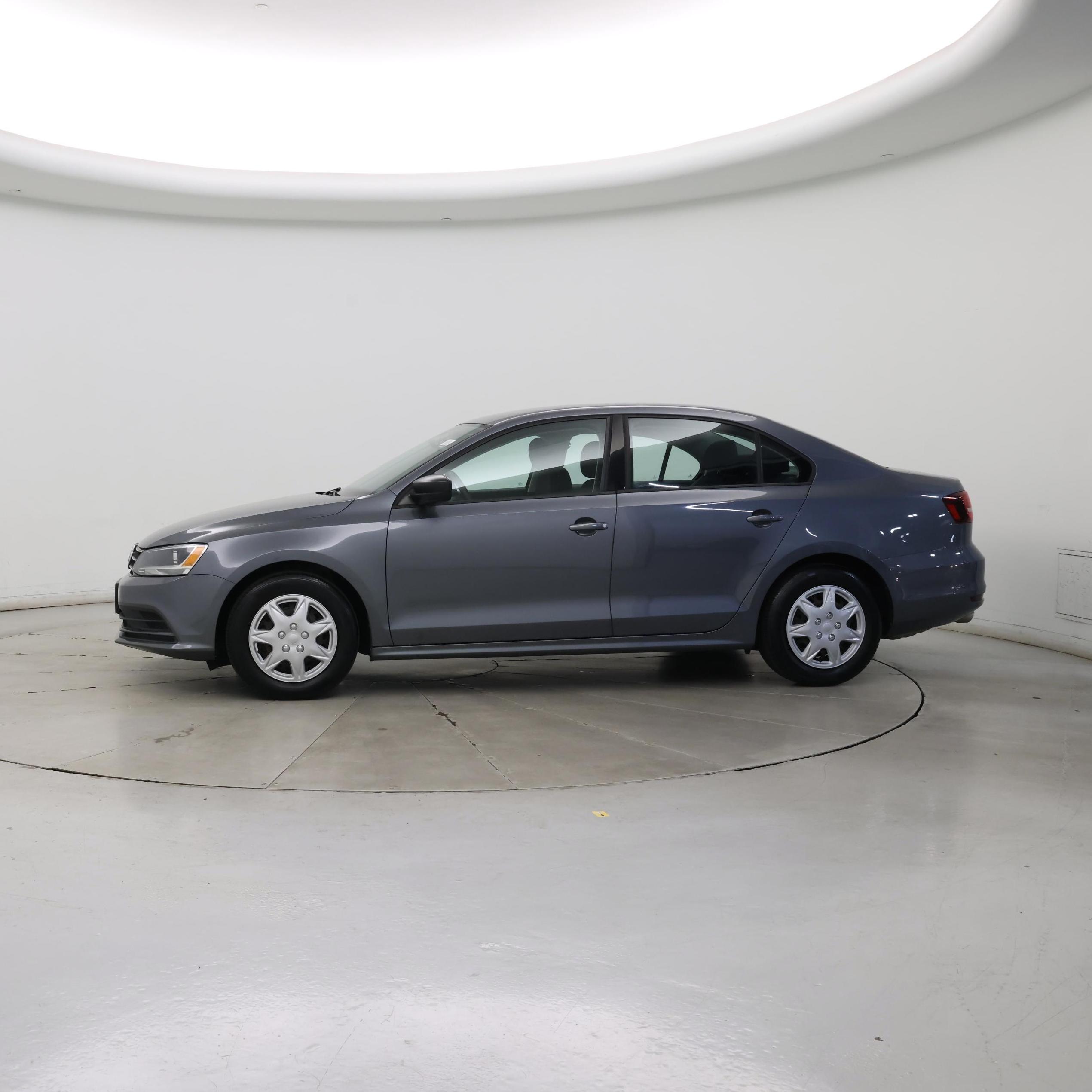 Thumbnail: 2016 Volkswagen Jetta - 3