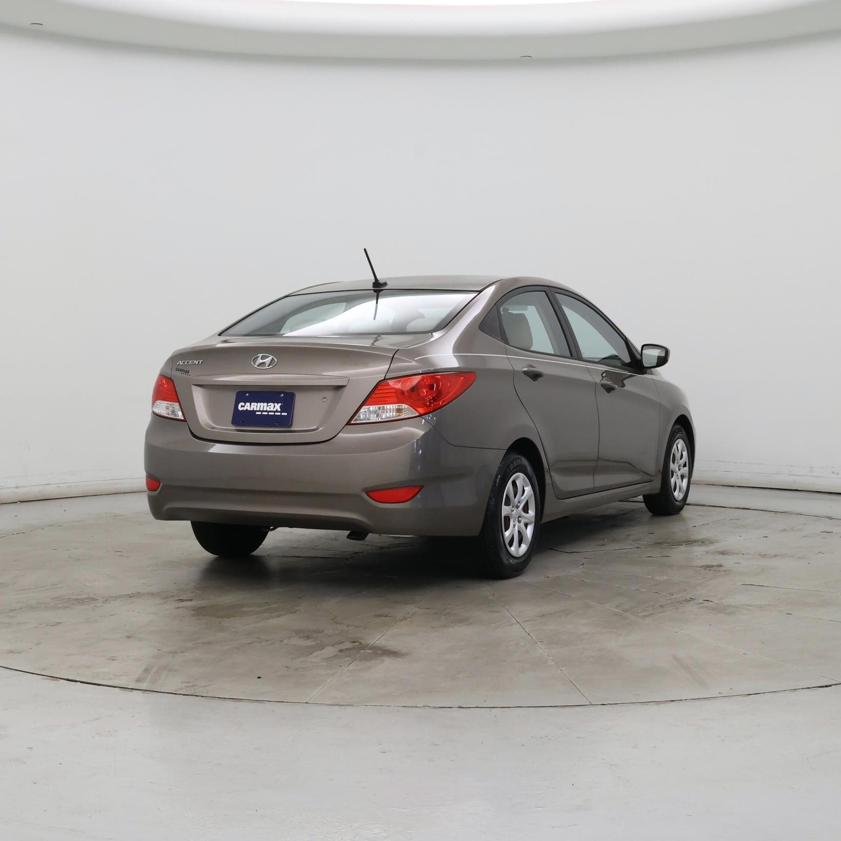 Thumbnail: 2014 Hyundai Accent - 8