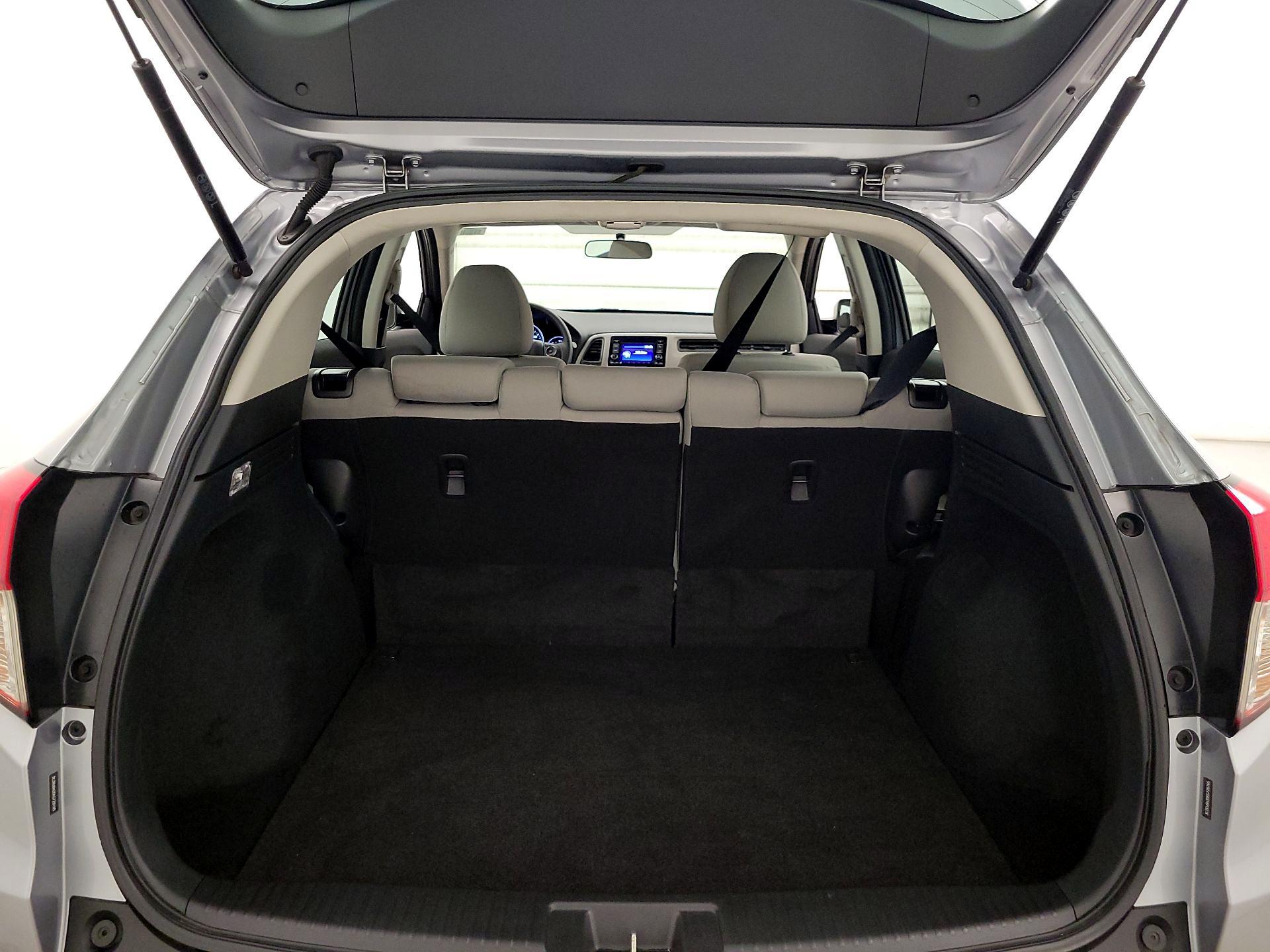 Thumbnail: 2019 Honda HR-V - 20