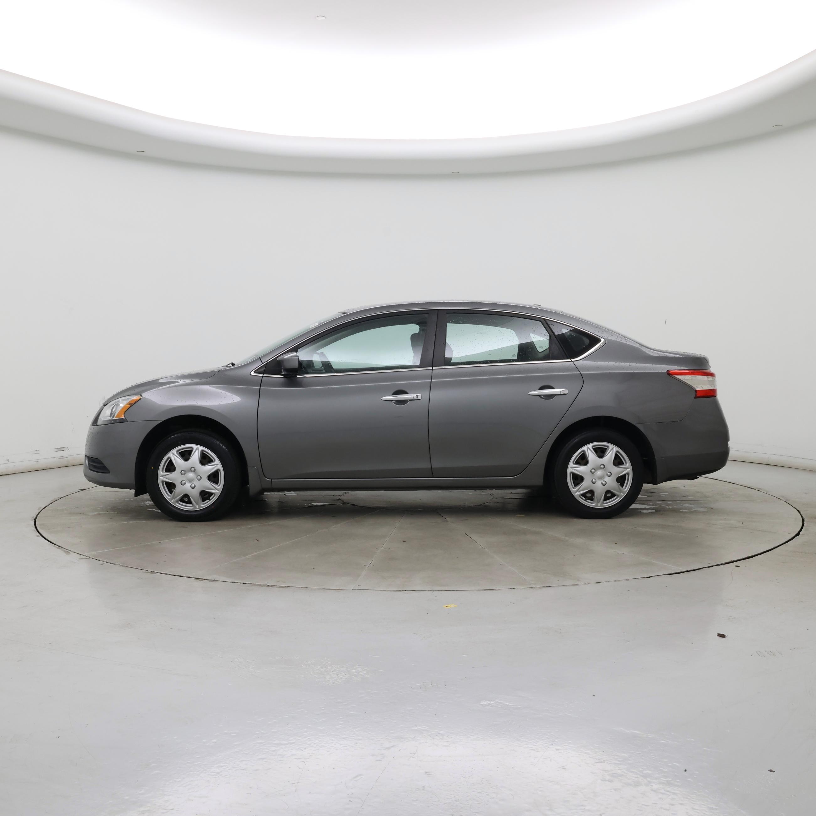 Thumbnail: 2015 Nissan Sentra - 3