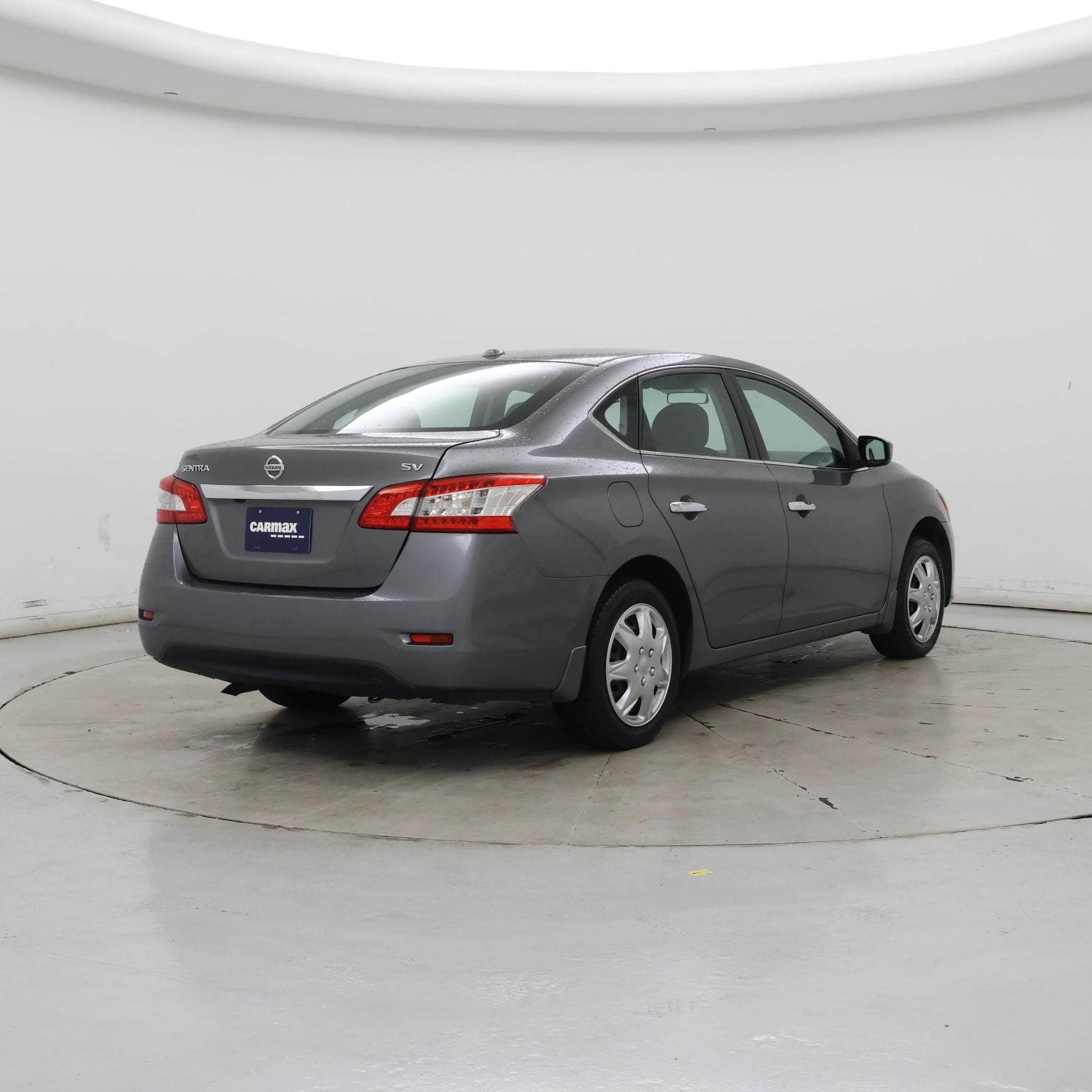 Thumbnail: 2015 Nissan Sentra - 8